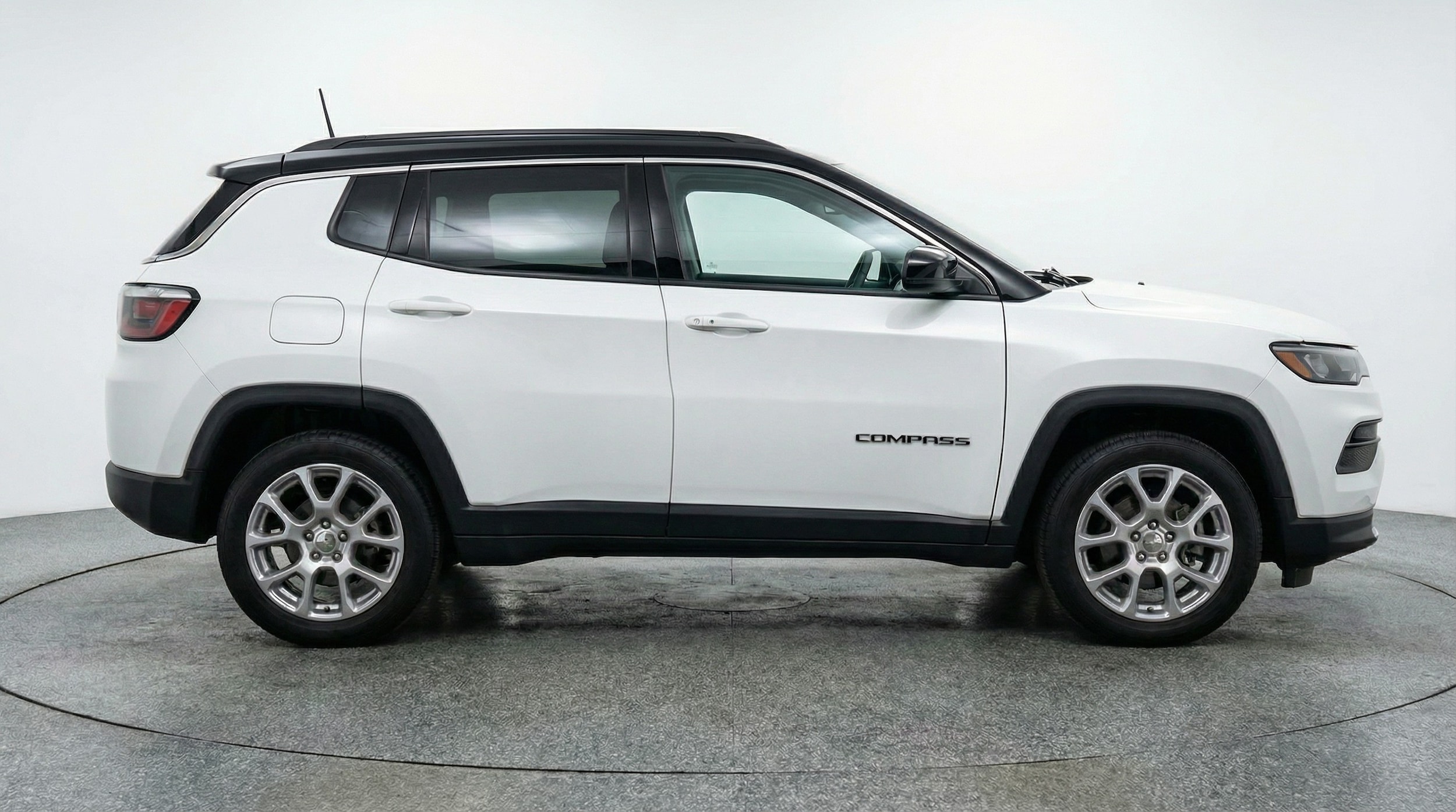 Thumbnail: 2025 Jeep Compass - 8