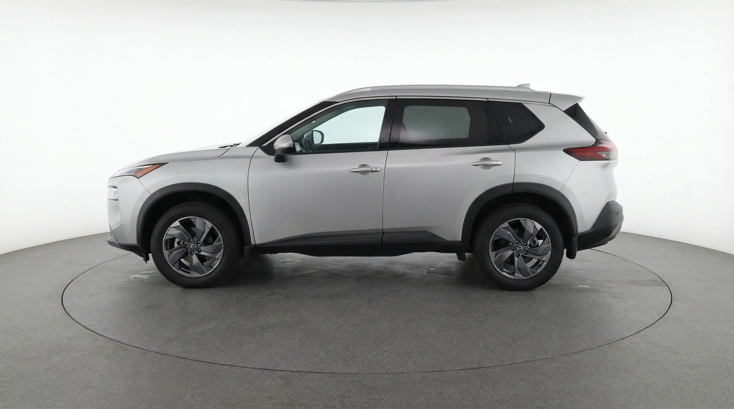 Thumbnail: 2025 Nissan Rogue - 4