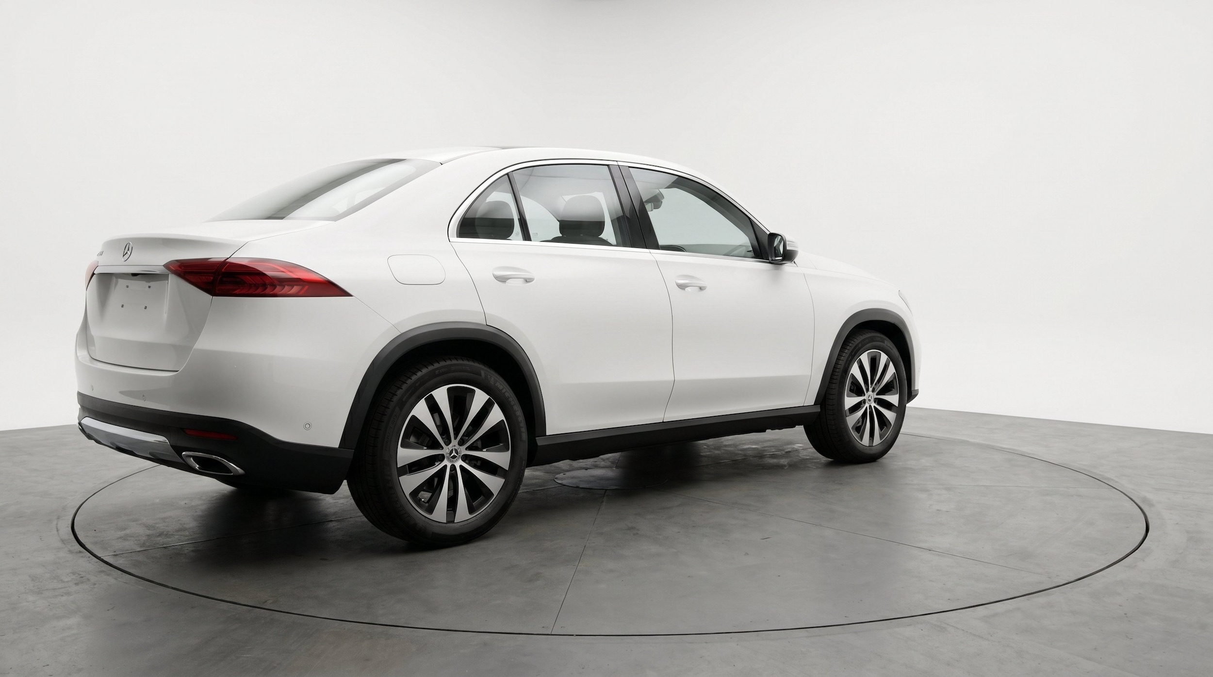 Thumbnail: 2026 Mercedes-Benz GLE - 9