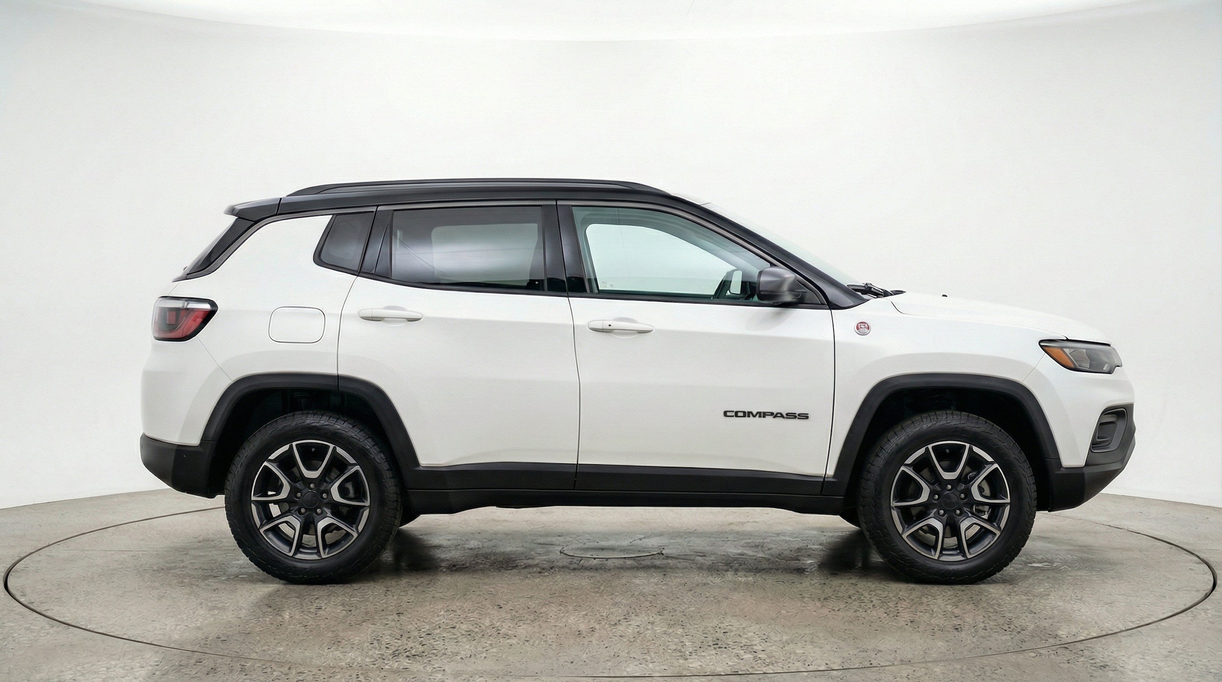 Thumbnail: 2025 Jeep Compass - 11