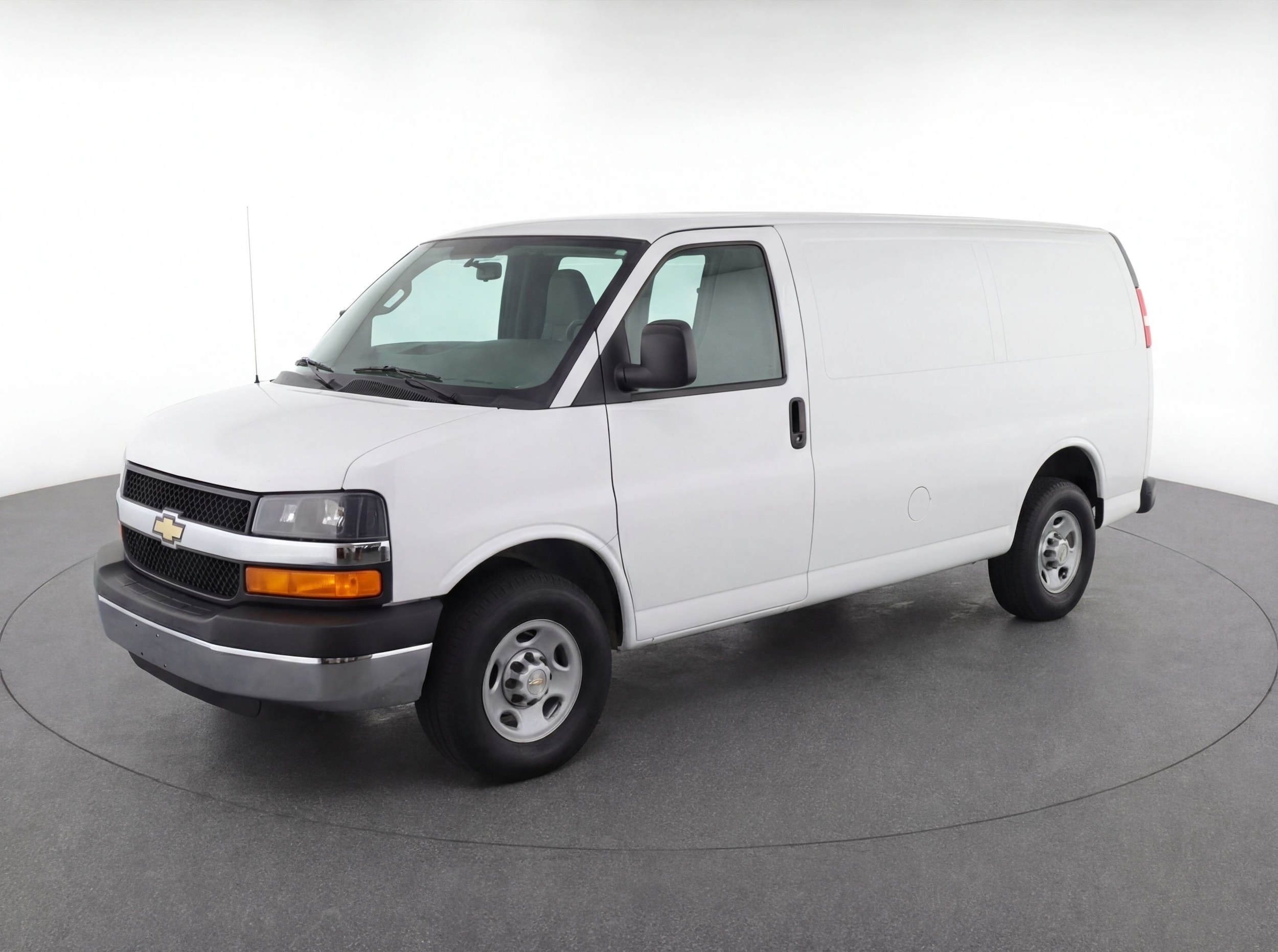 Thumbnail: 2025 Chevrolet Express - 3