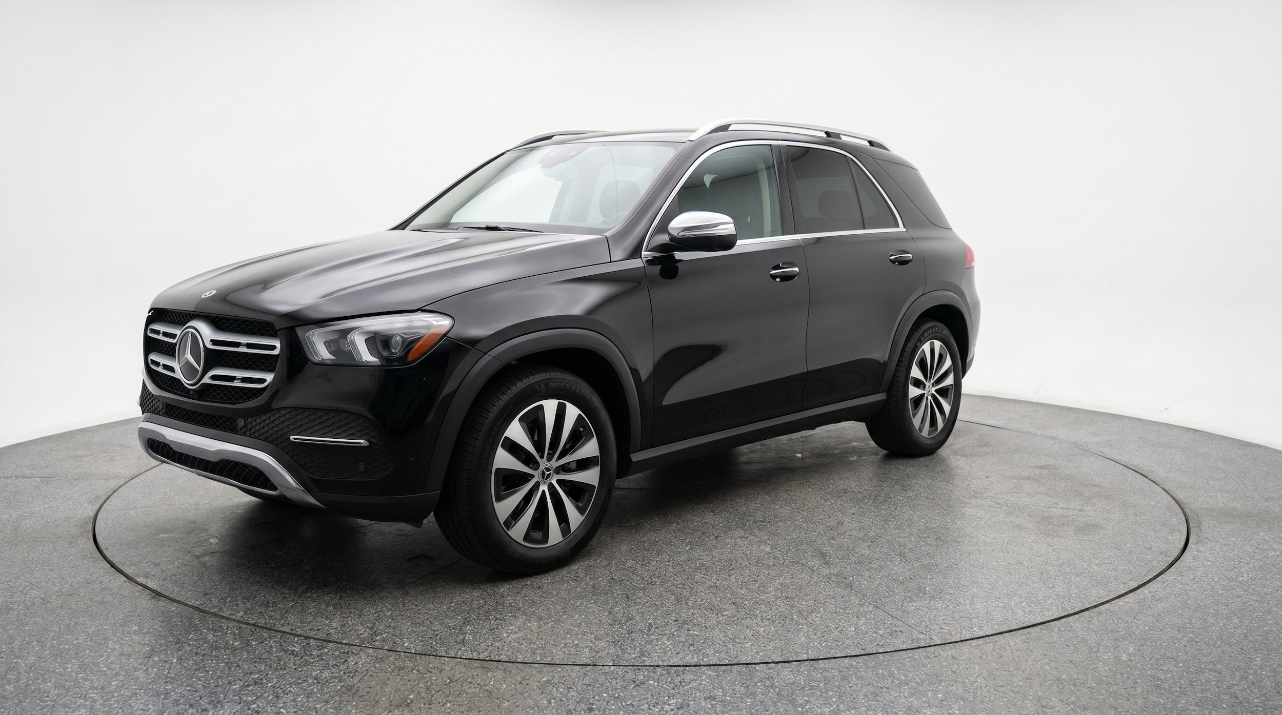 Thumbnail: 2026 Mercedes-Benz GLE - 3