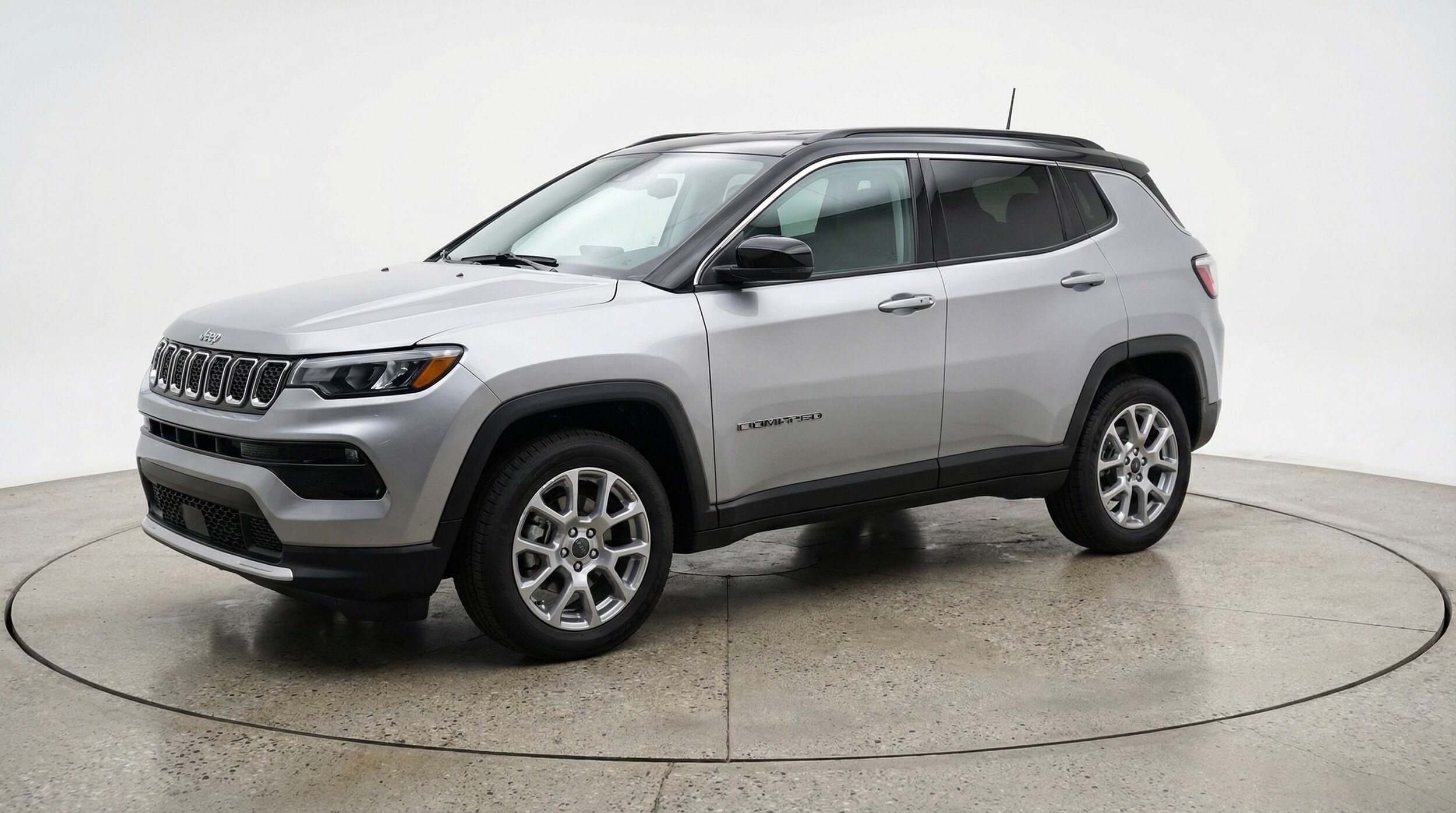 Thumbnail: 2025 Jeep Compass - 3
