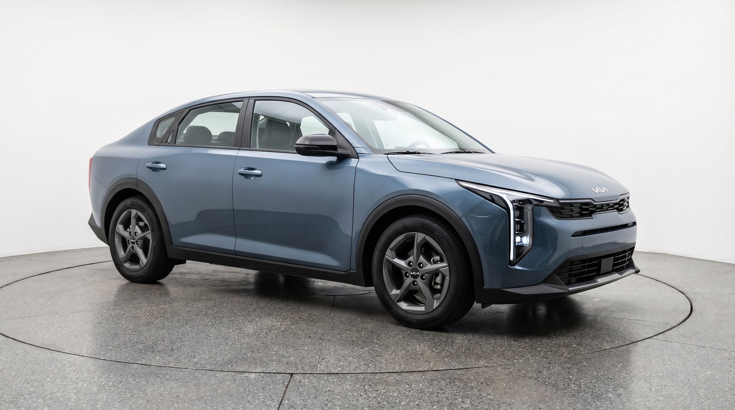 Thumbnail: 2025 Kia K4 - 1