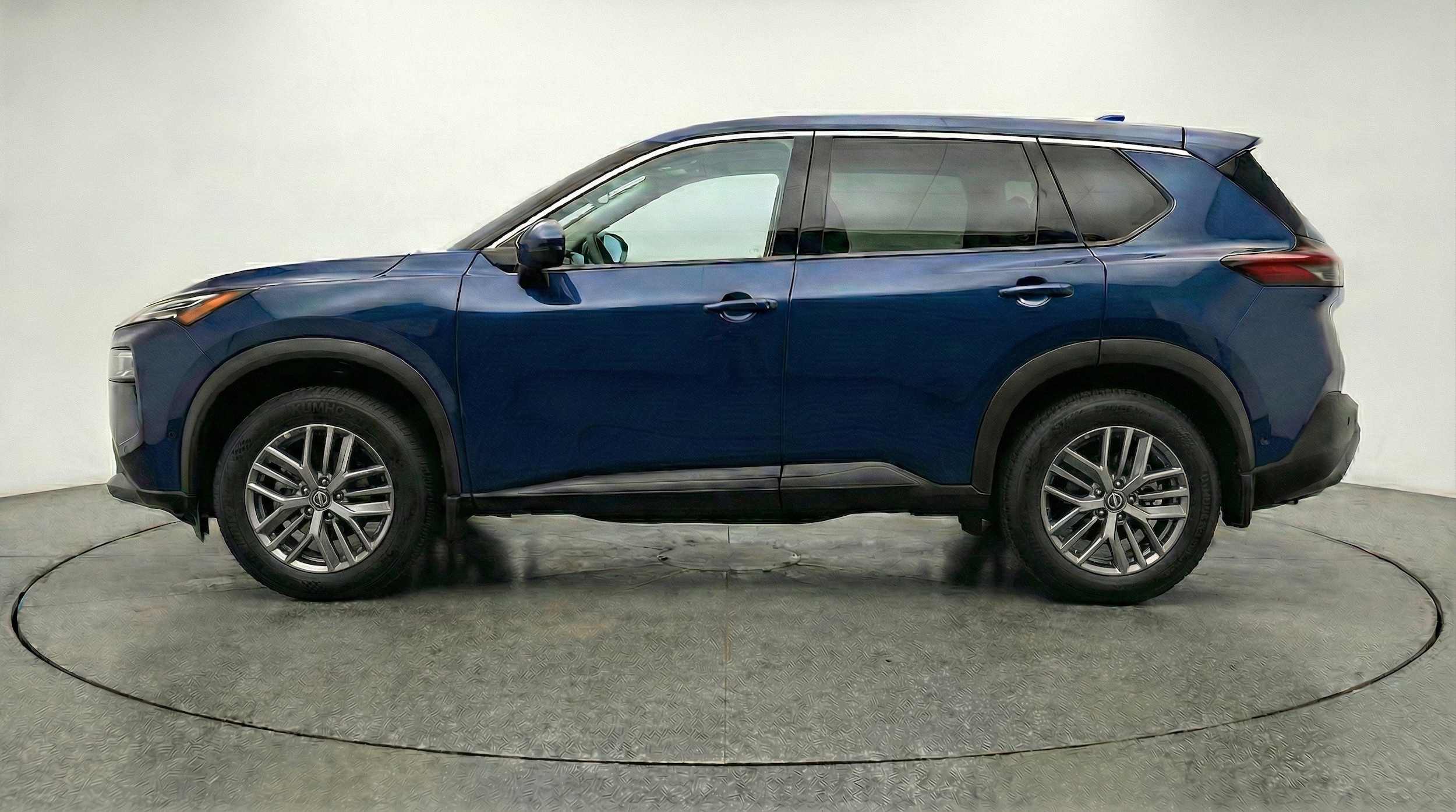 Thumbnail: 2026 Nissan Rogue - 5