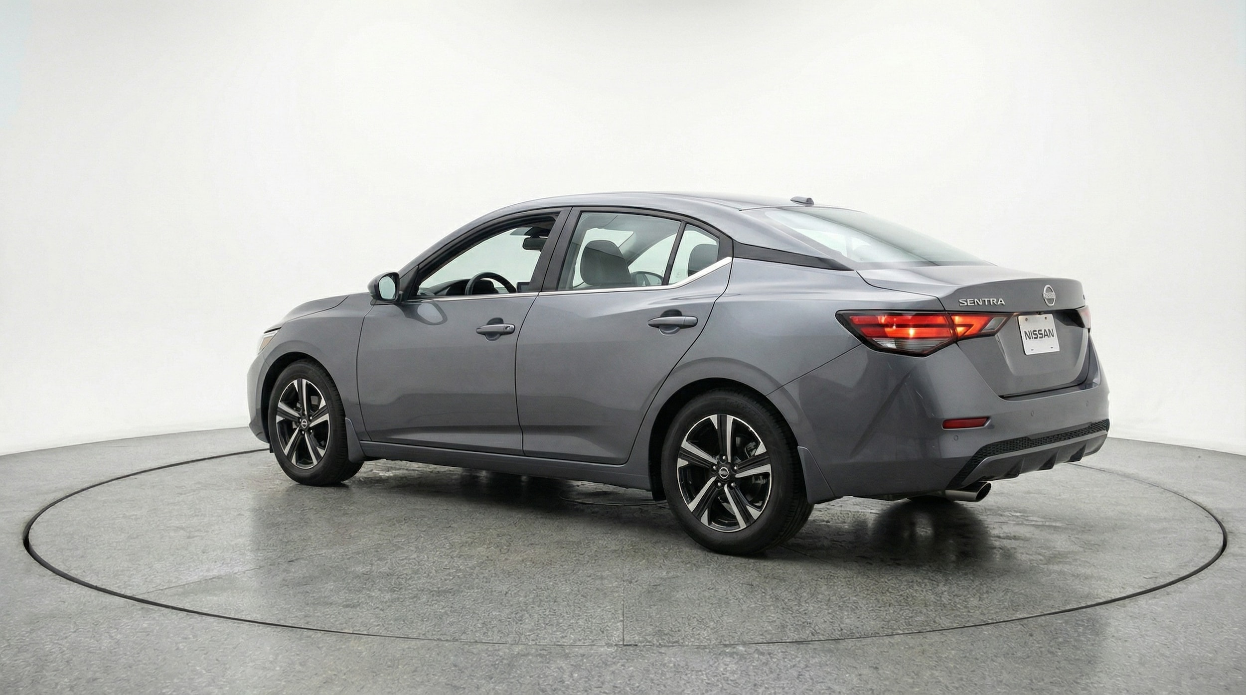 Thumbnail: 2025 Nissan Sentra - 5