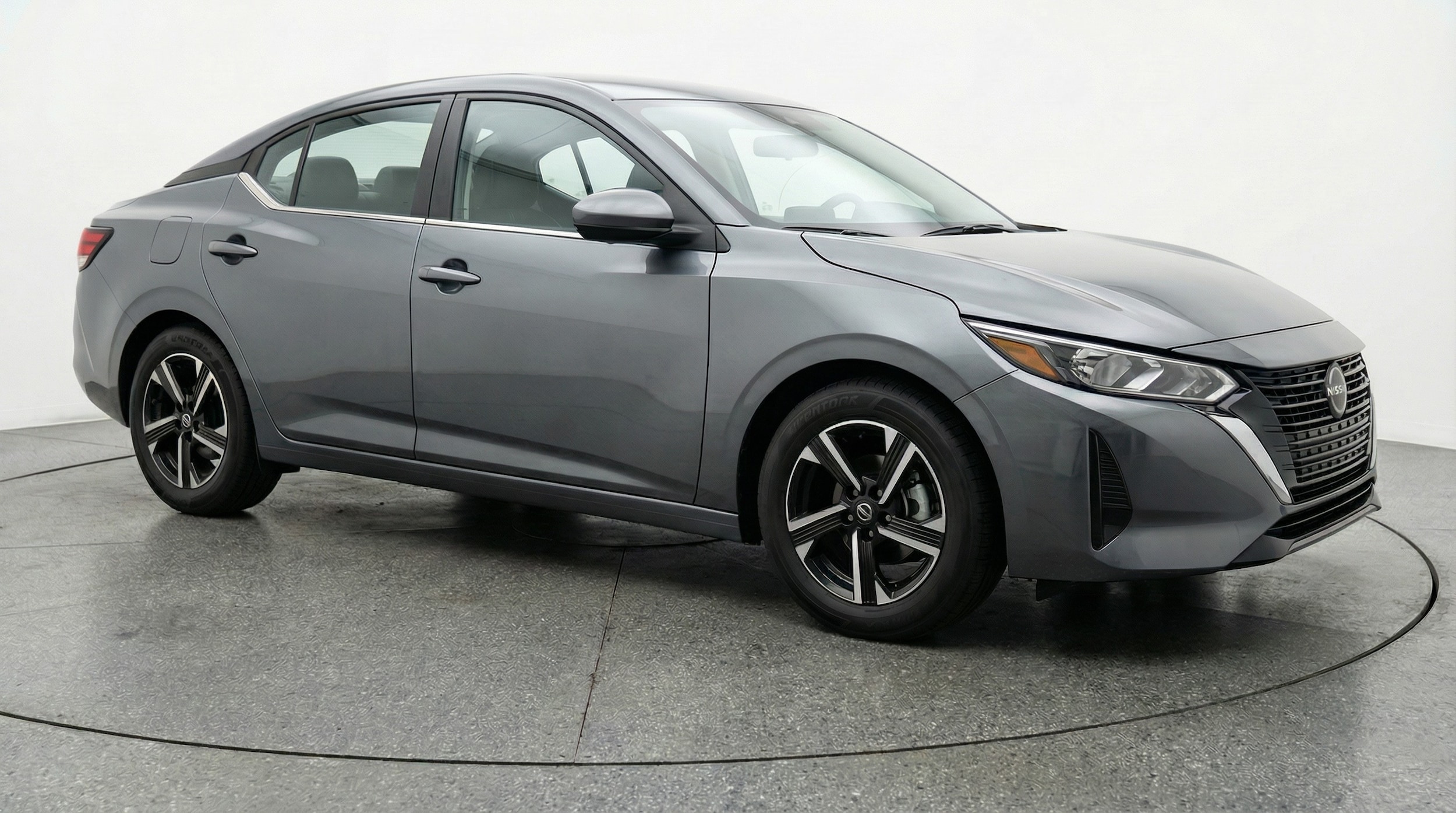 Thumbnail: 2025 Nissan Sentra - 1