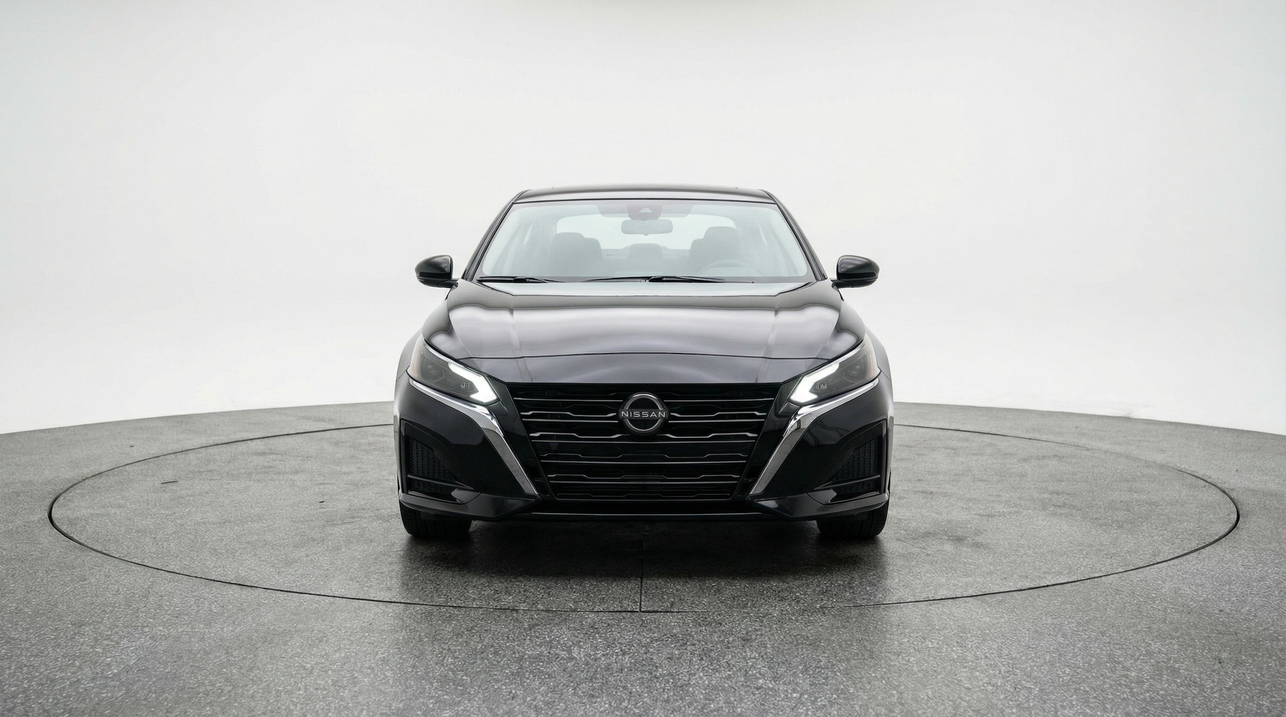 Thumbnail: 2025 Nissan Altima - 2