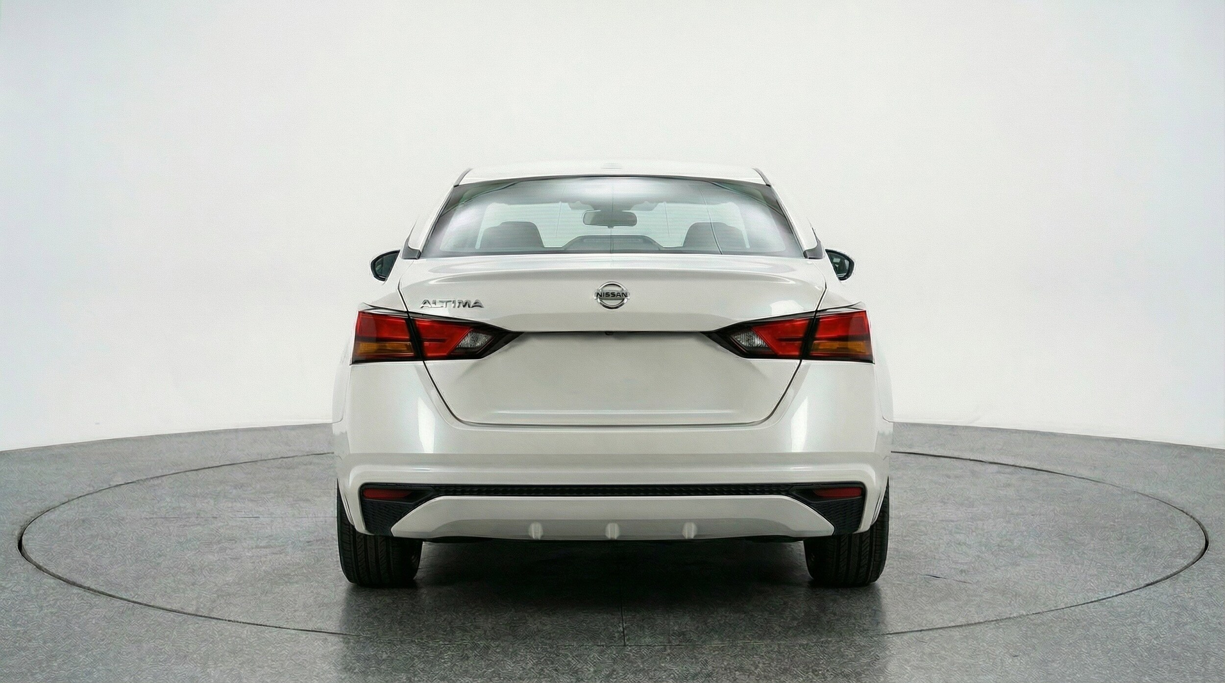 Thumbnail: 2025 Nissan Altima - 7