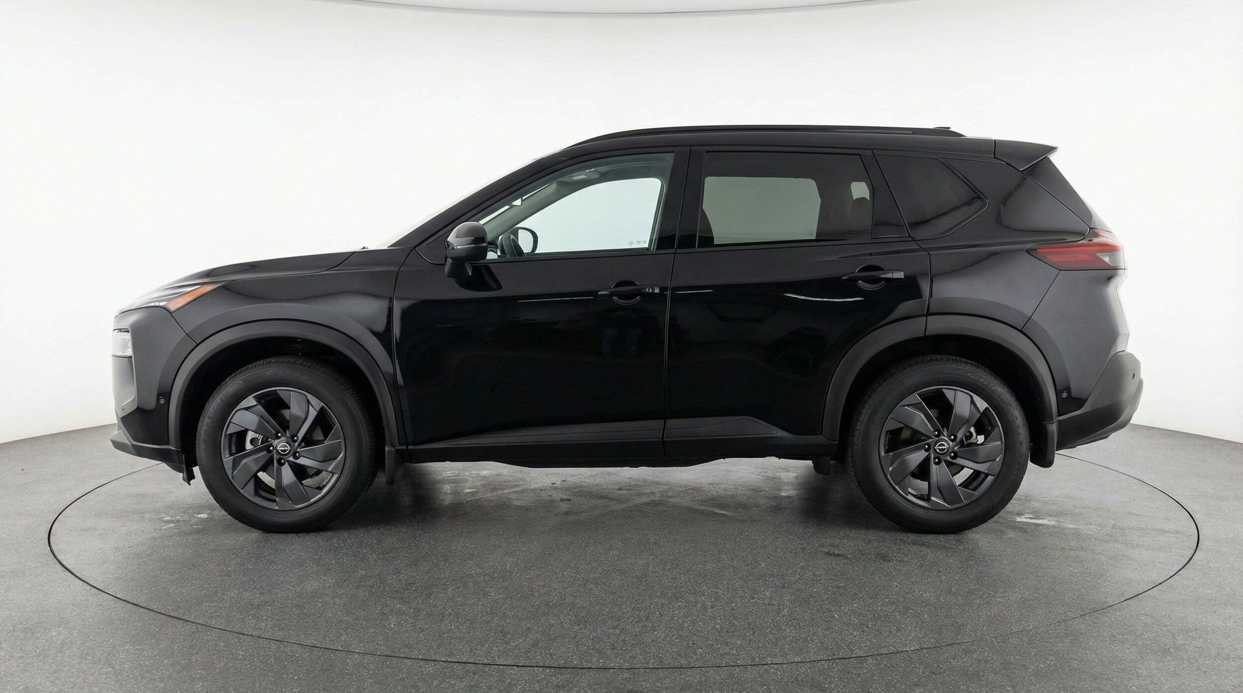 Thumbnail: 2025 Nissan Rogue - 5