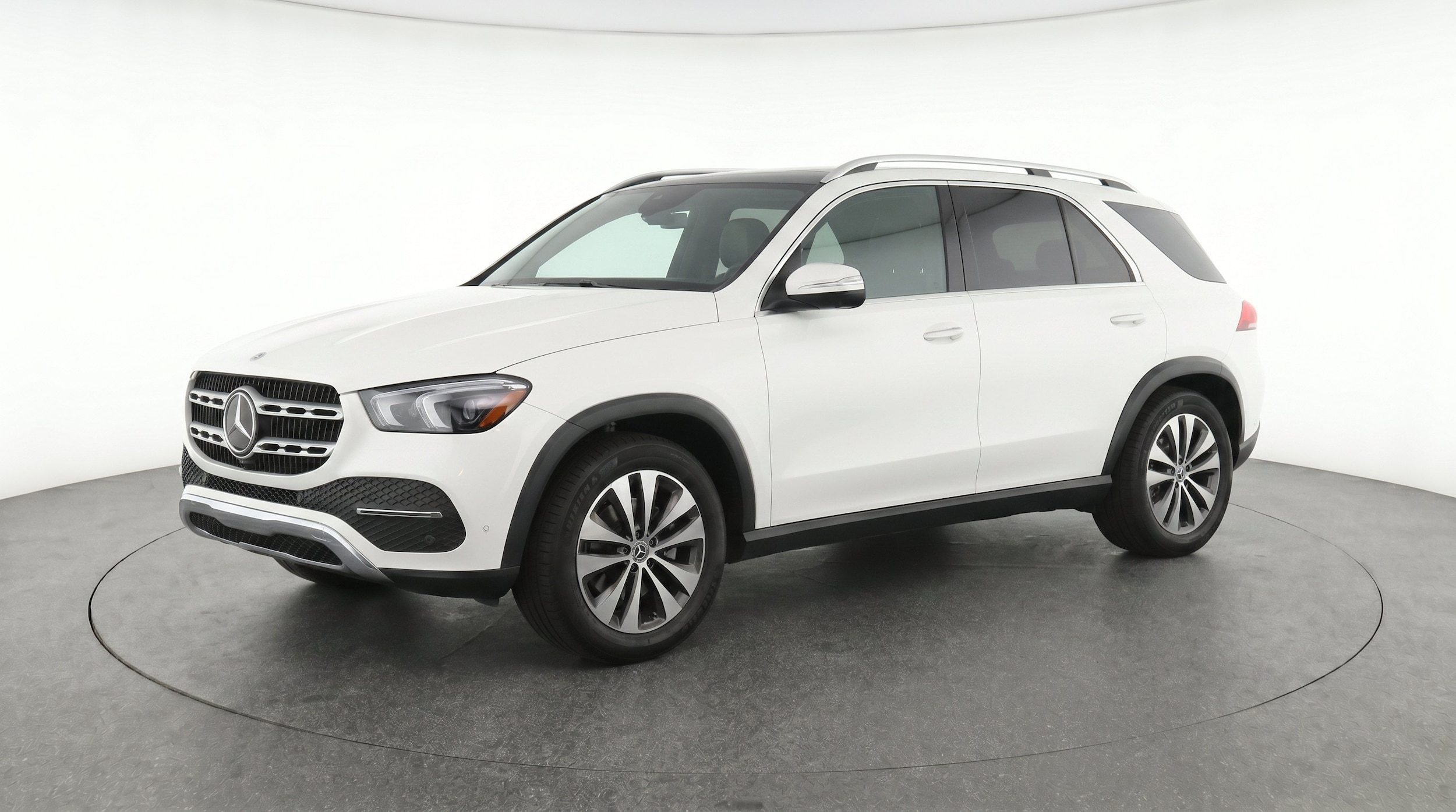 Thumbnail: 2026 Mercedes-Benz GLE - 3