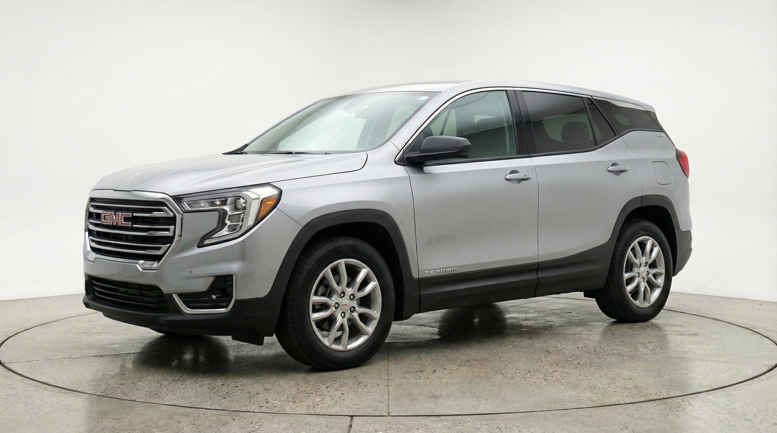 Thumbnail: 2024 GMC Terrain - 3