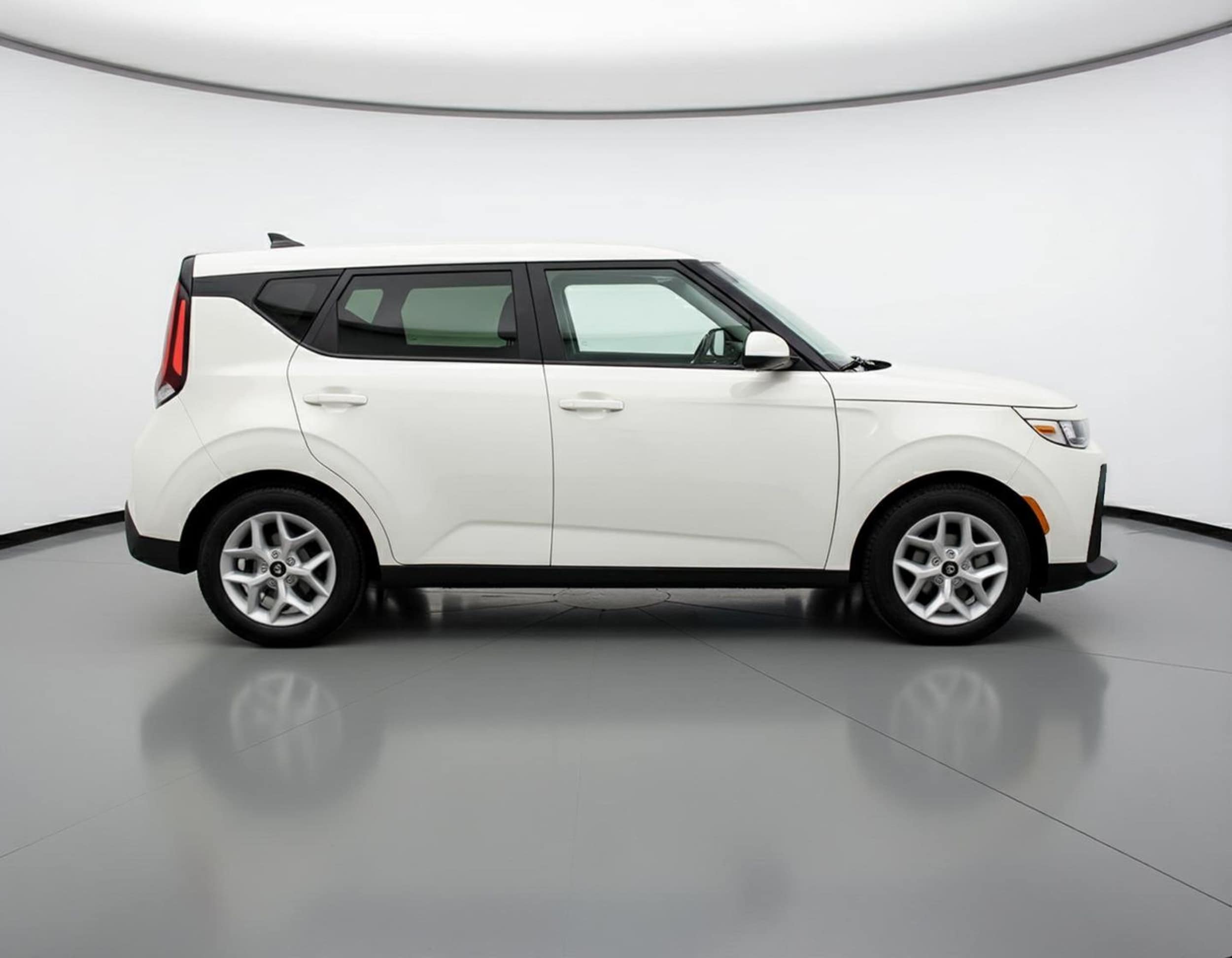 Thumbnail: 2025 Kia Soul - 8