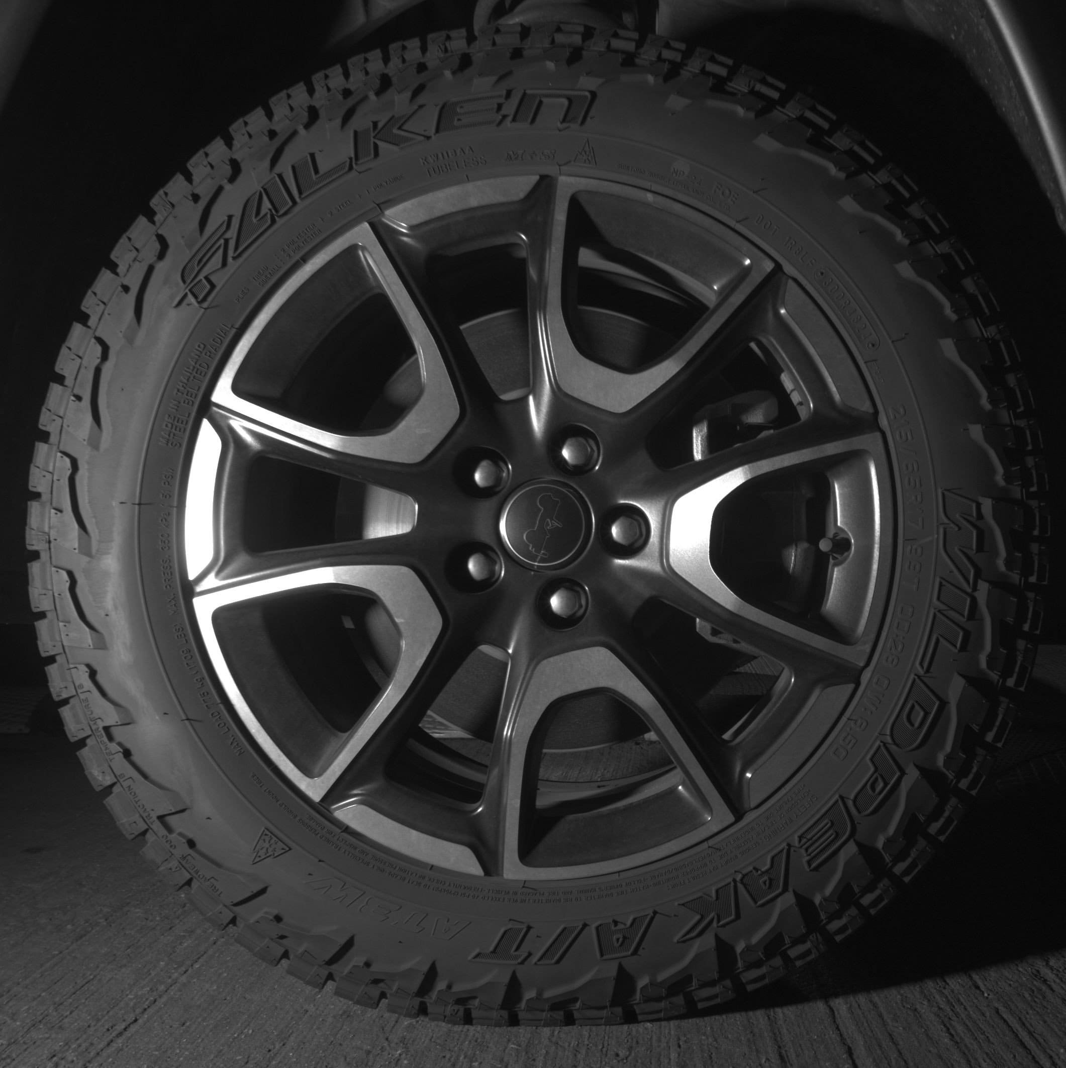 Thumbnail: 2025 Jeep Compass - 13