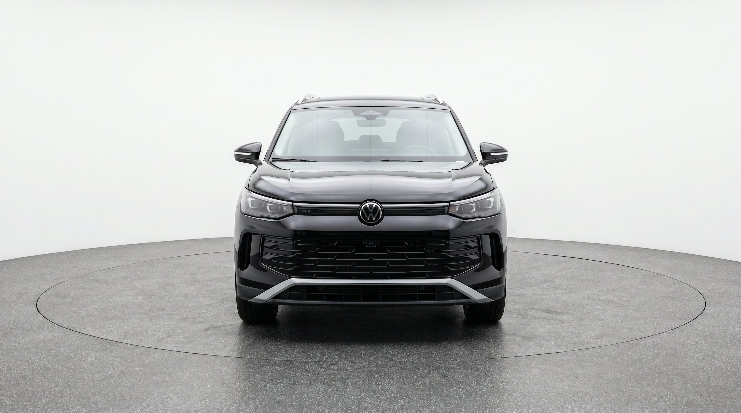 Thumbnail: 2026 Volkswagen Tiguan - 2