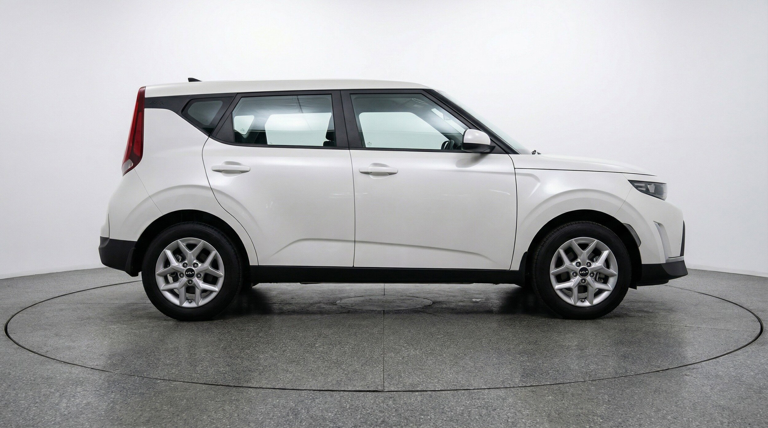 Thumbnail: 2025 Kia Soul - 11