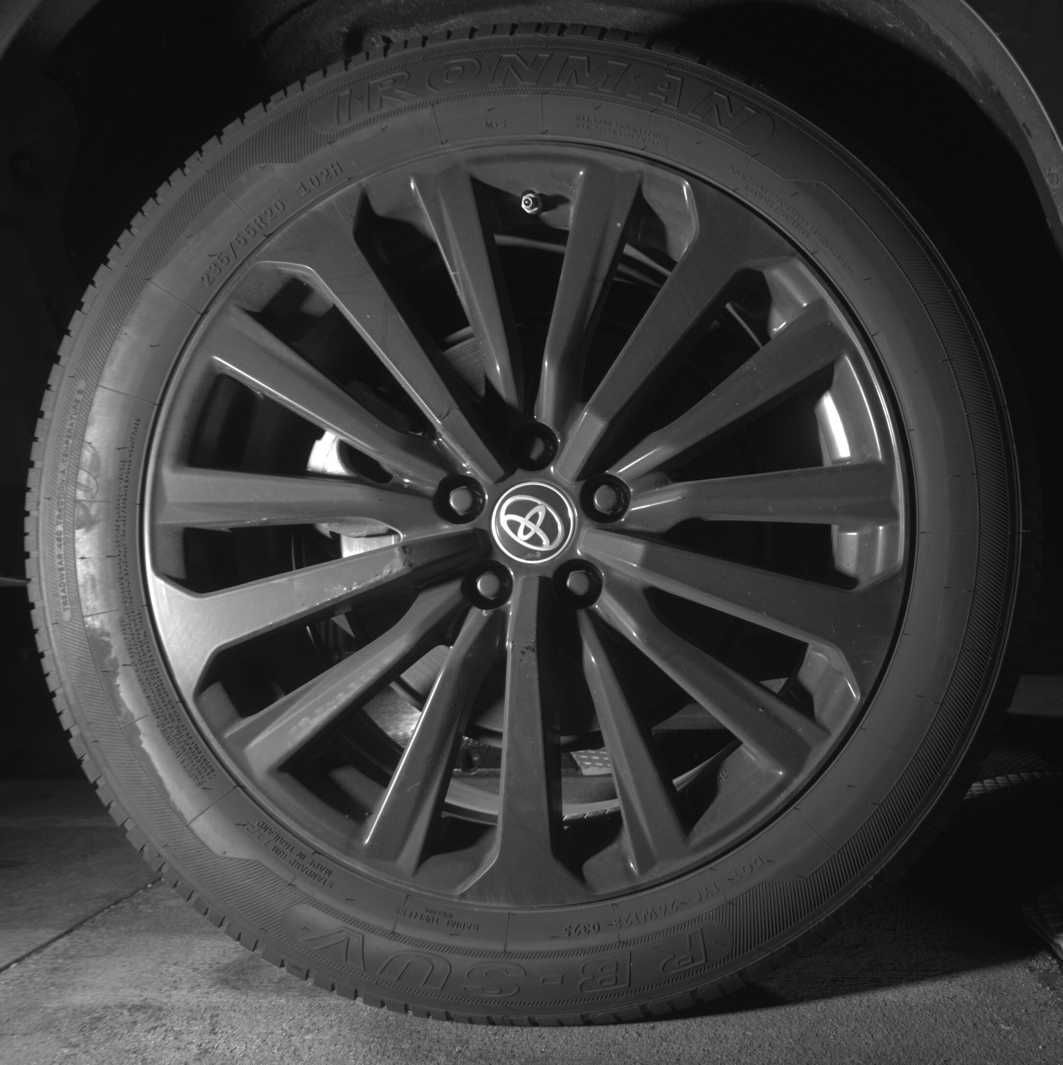 Thumbnail: 2024 Toyota Highlander - 12