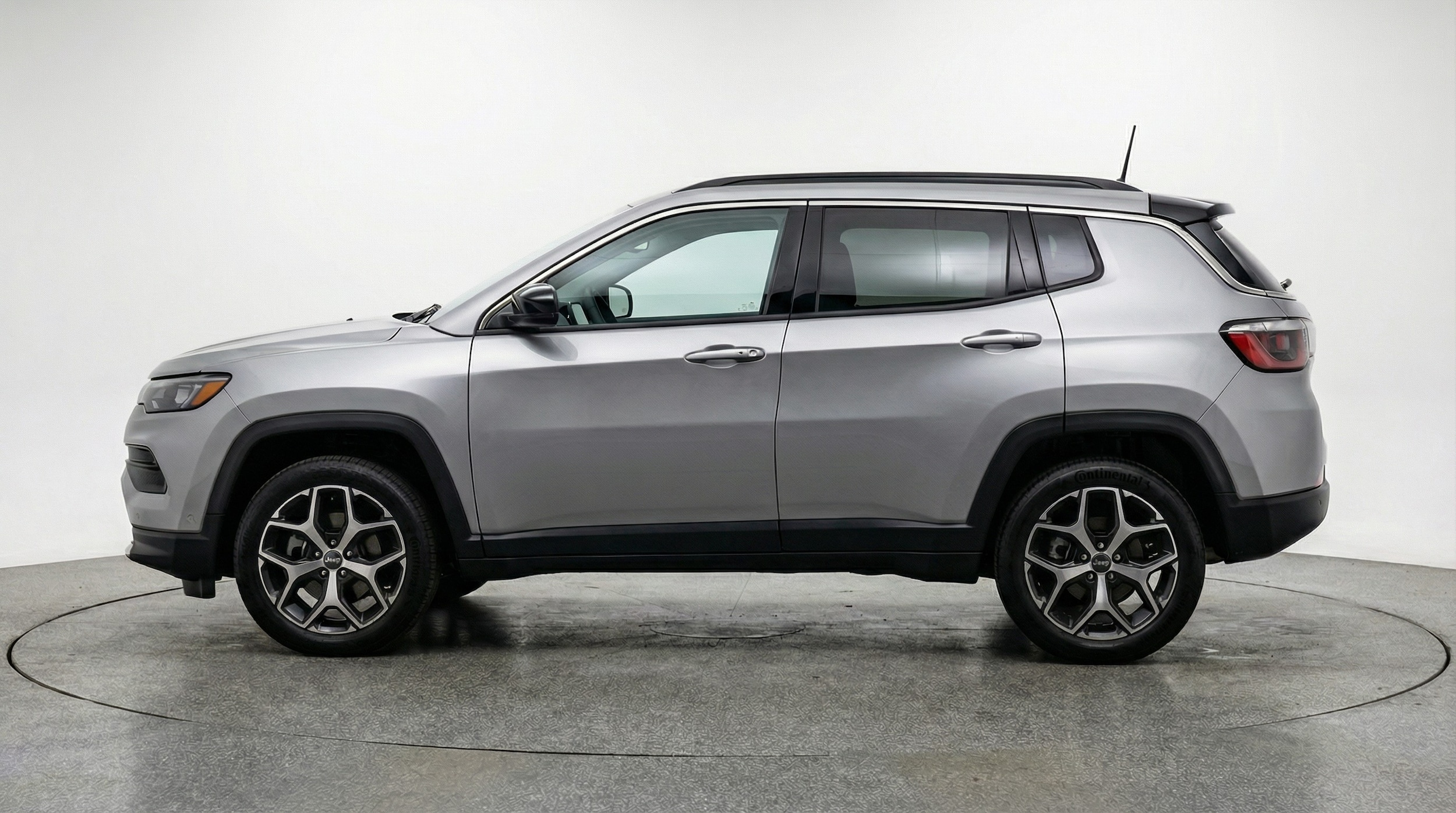 Thumbnail: 2025 Jeep Compass - 4