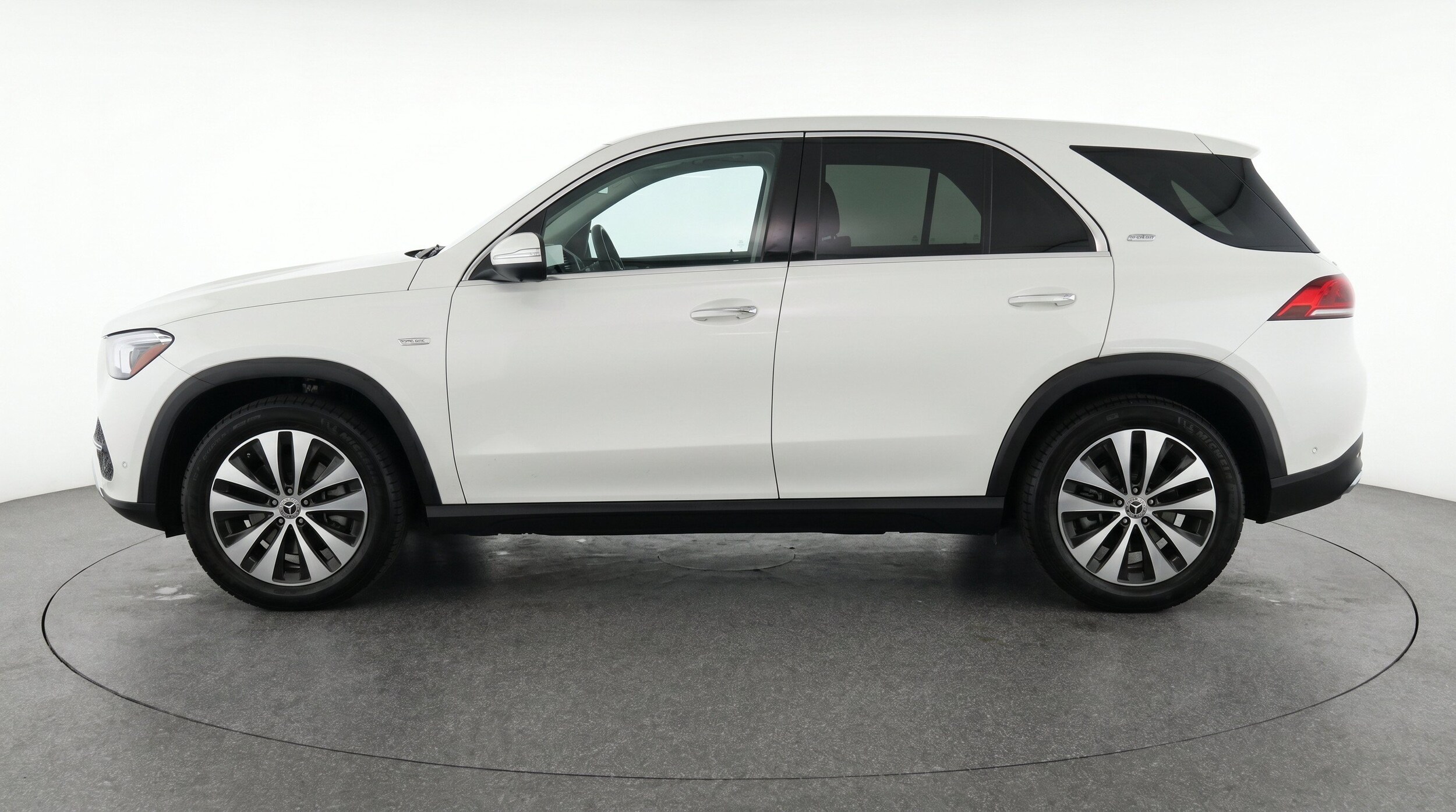 Thumbnail: 2026 Mercedes-Benz GLE - 5