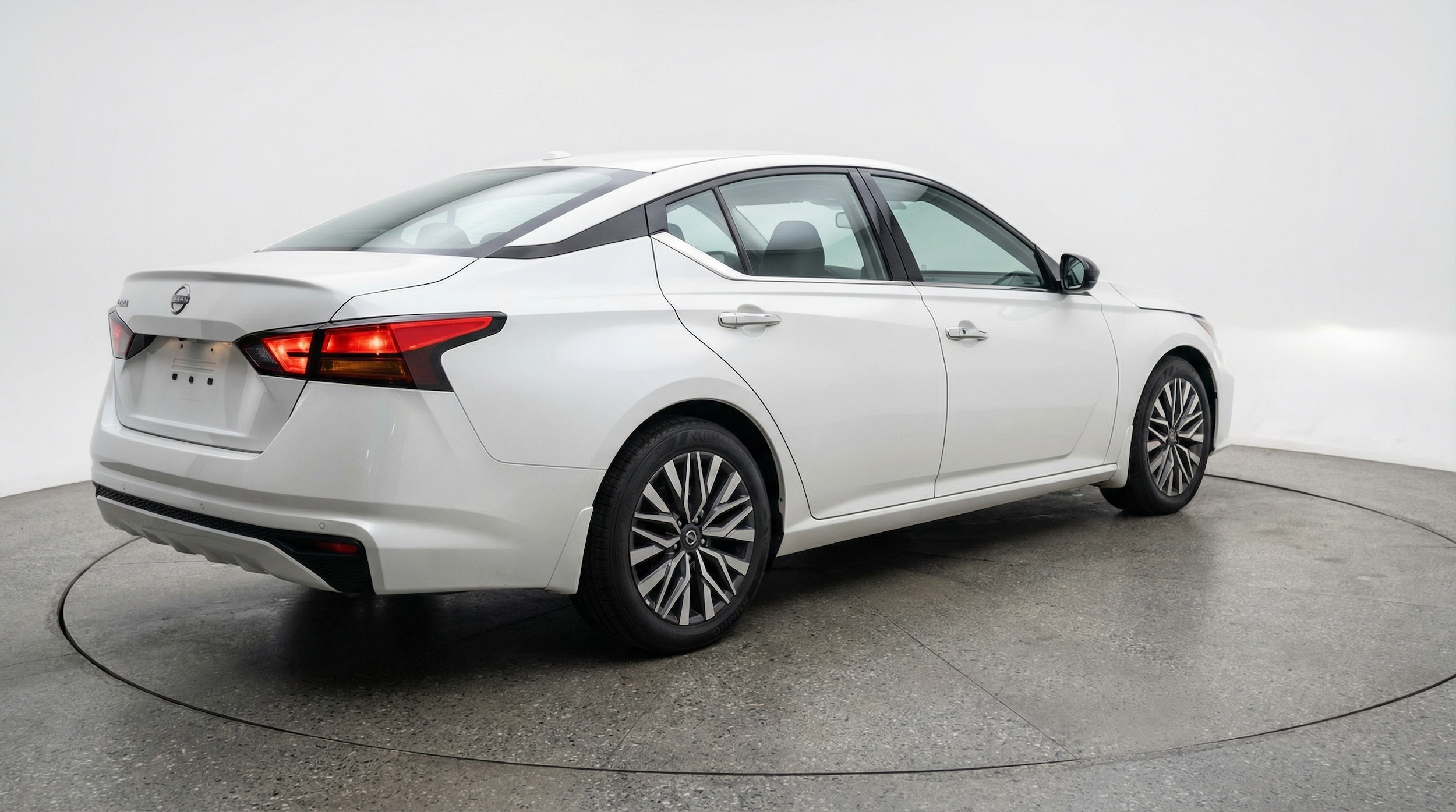 Thumbnail: 2025 Nissan Altima - 7