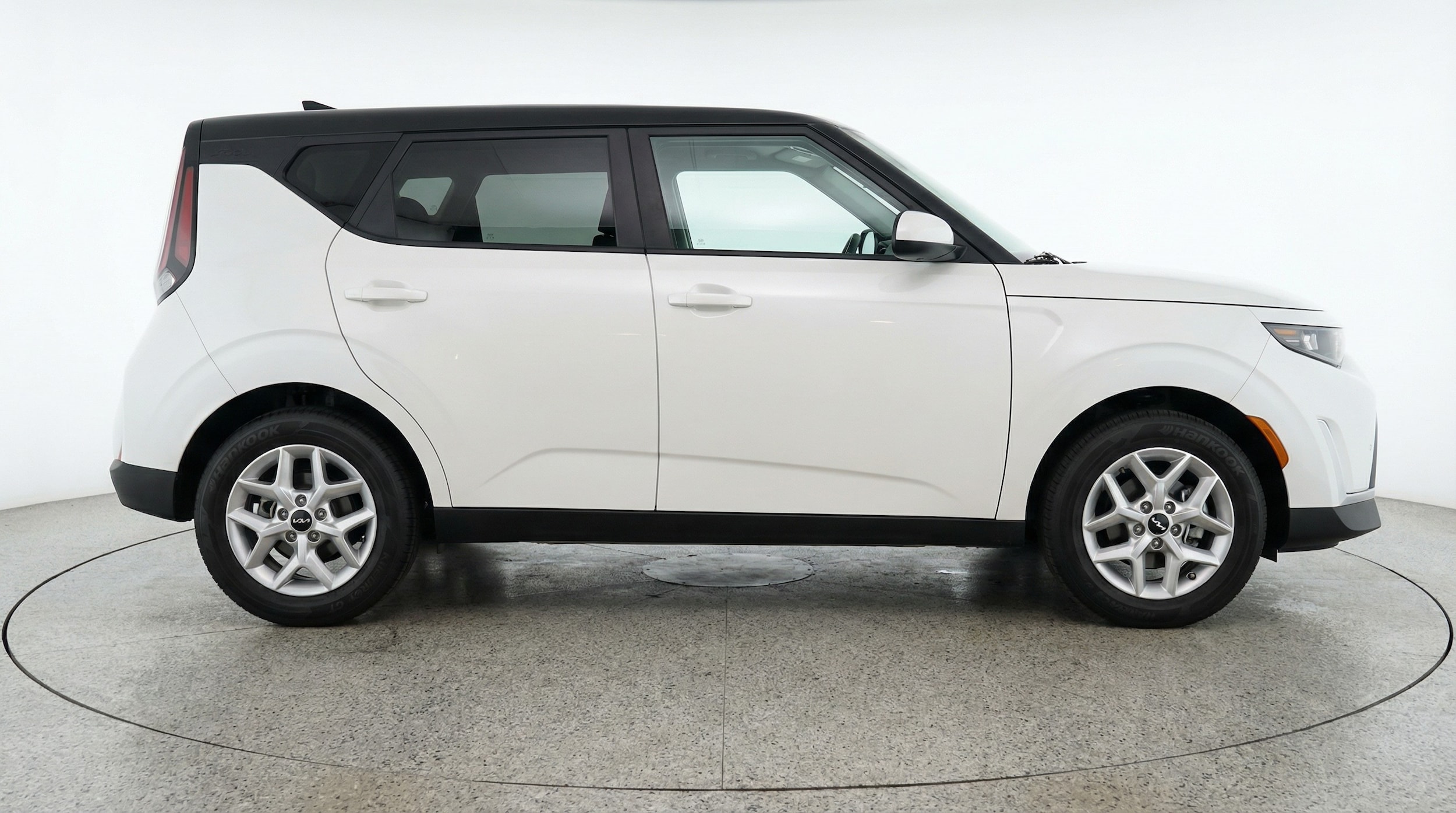 Thumbnail: 2025 Kia Soul - 8