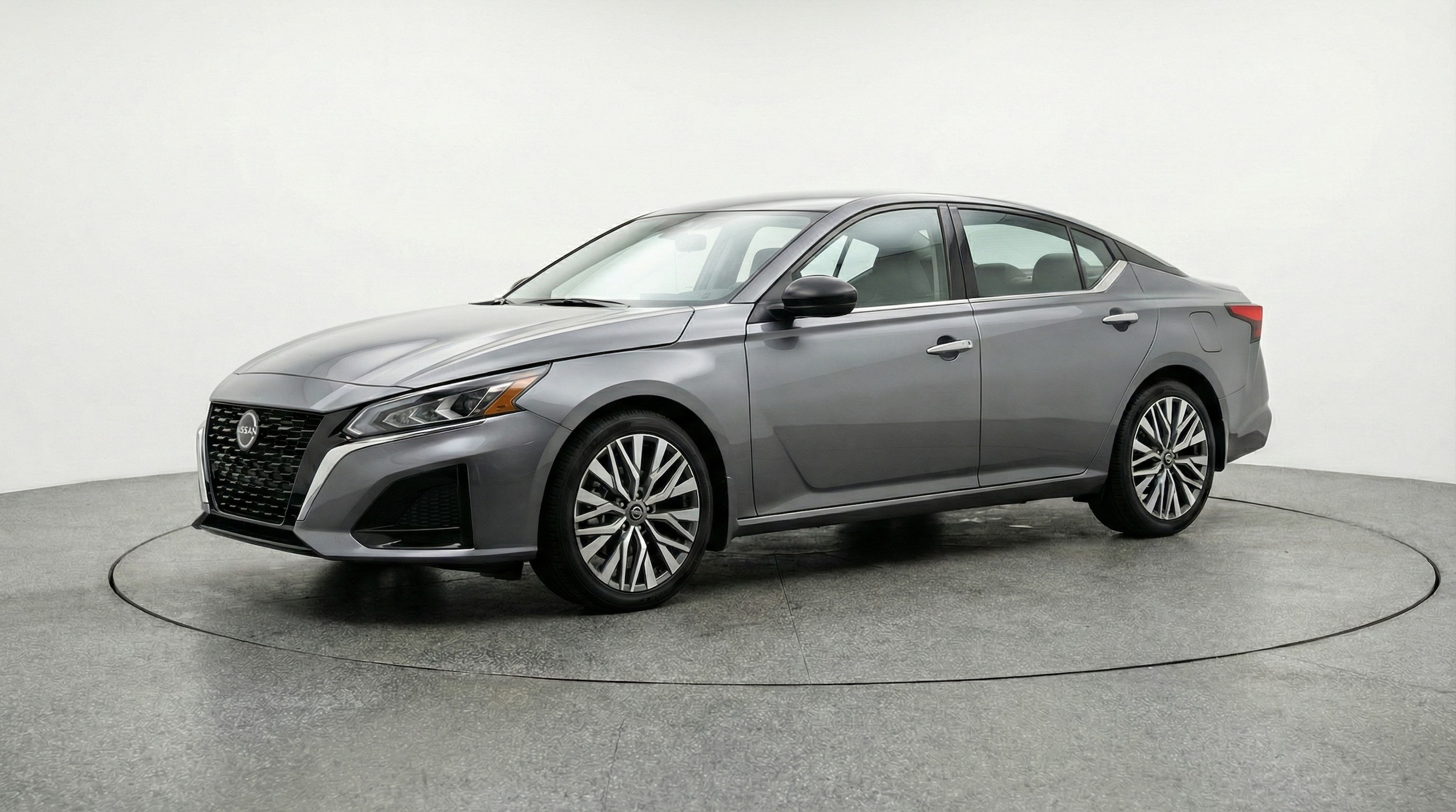 Thumbnail: 2025 Nissan Altima - 3