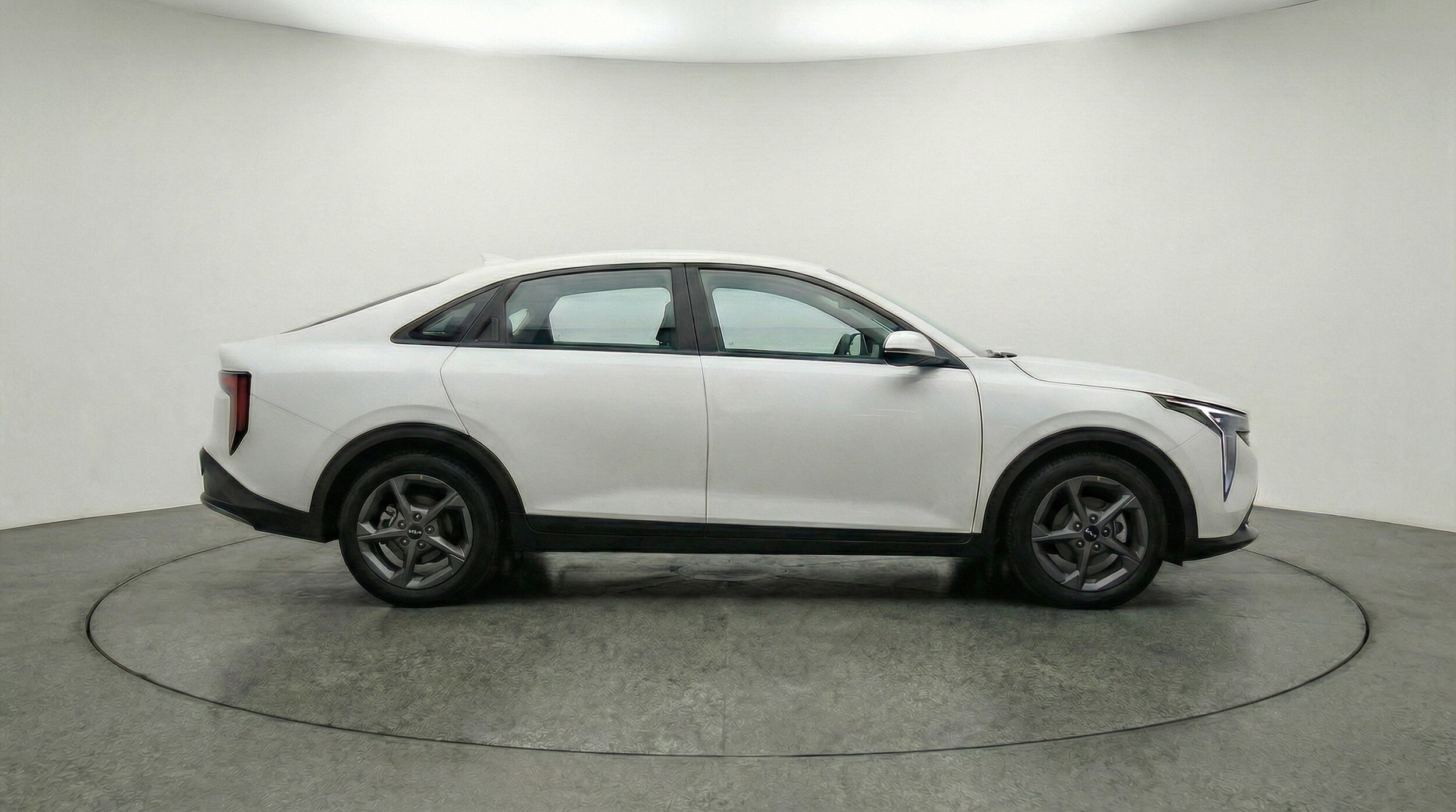 Thumbnail: 2025 Kia K4 - 8