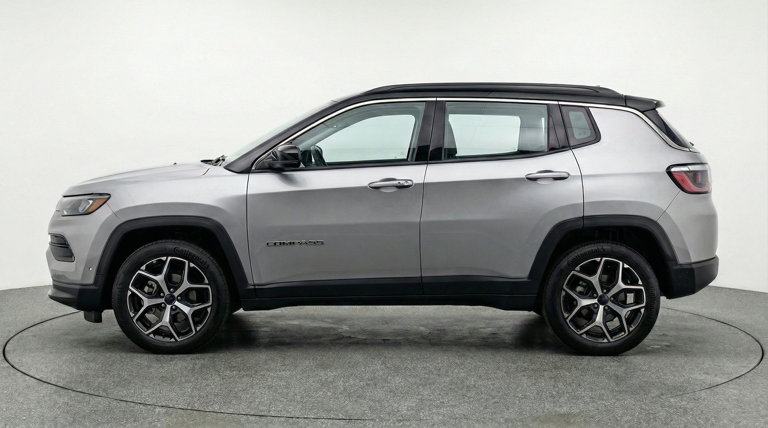 Thumbnail: 2025 Jeep Compass - 4
