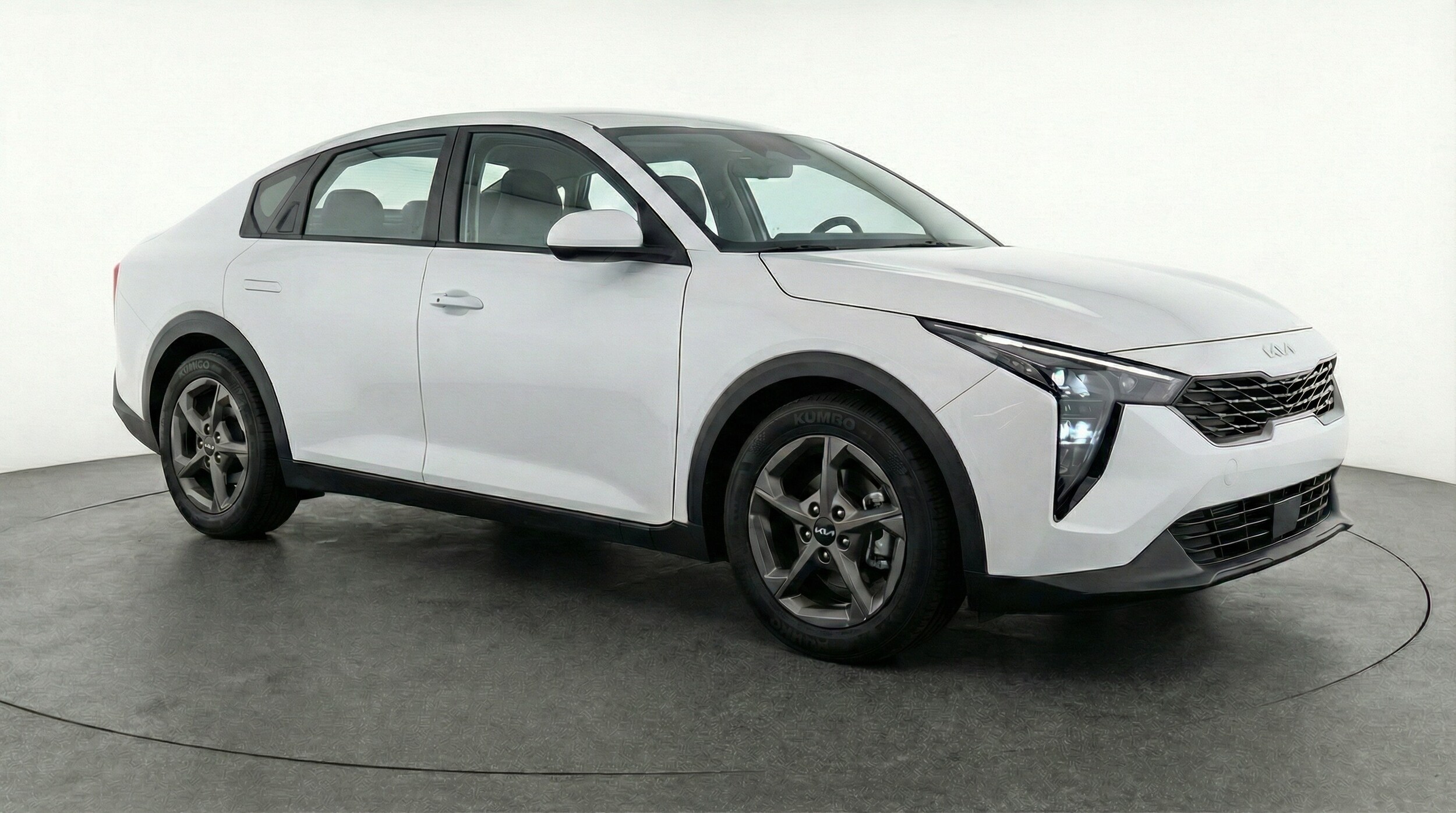 Thumbnail: 2025 Kia K4 - 1