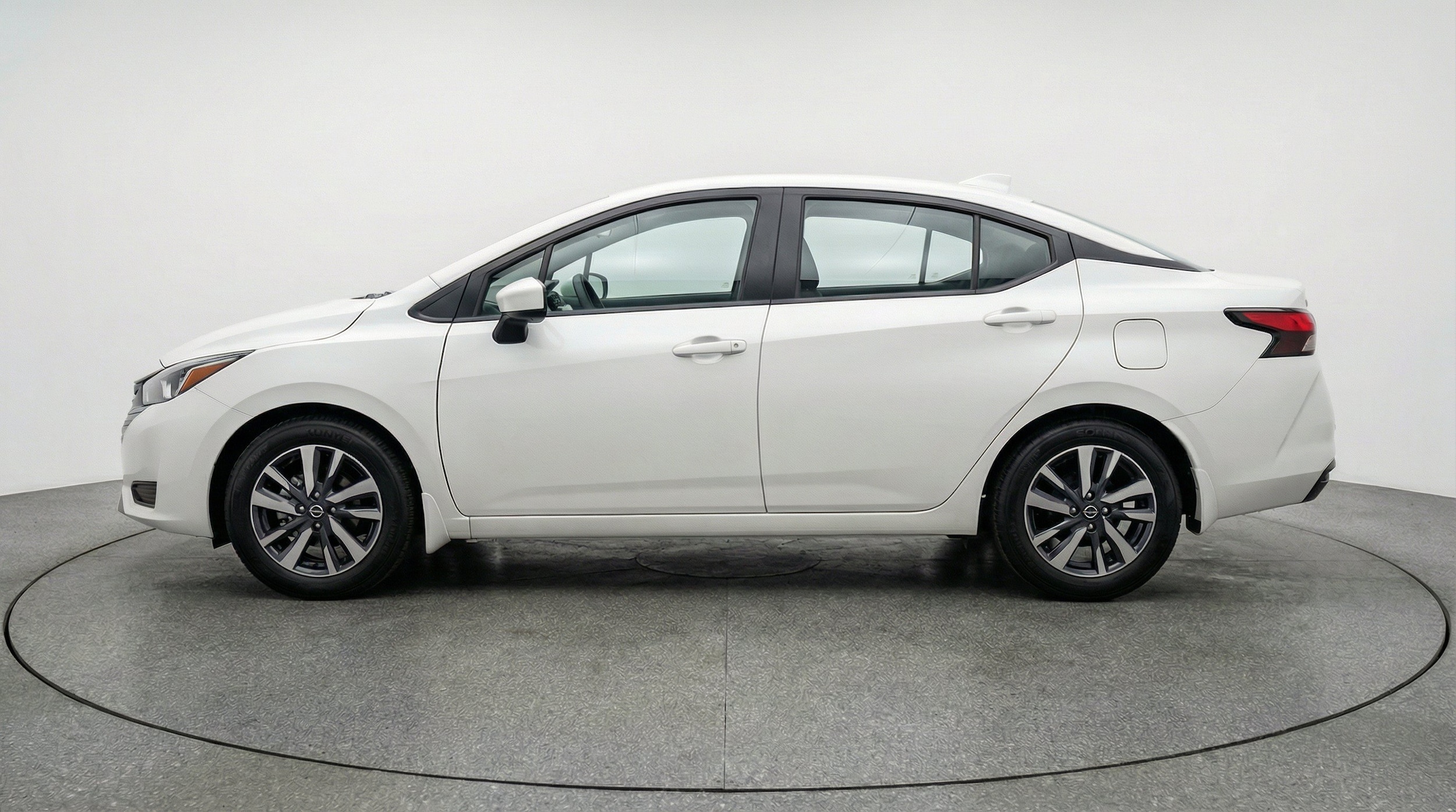 Thumbnail: 2025 Nissan Versa - 5