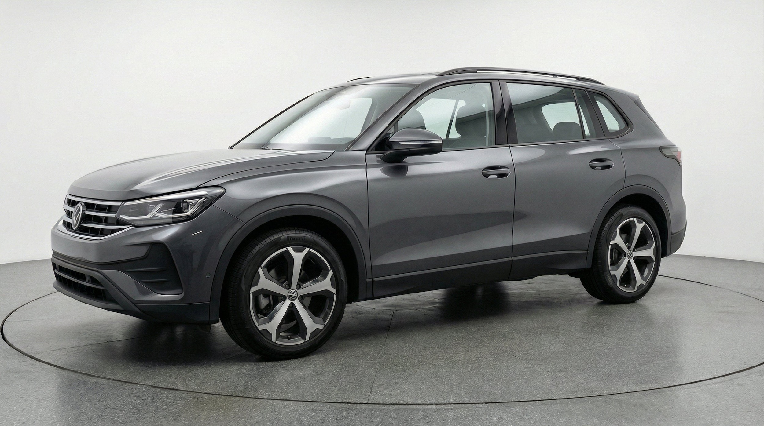 Thumbnail: 2026 Volkswagen Tiguan - 3