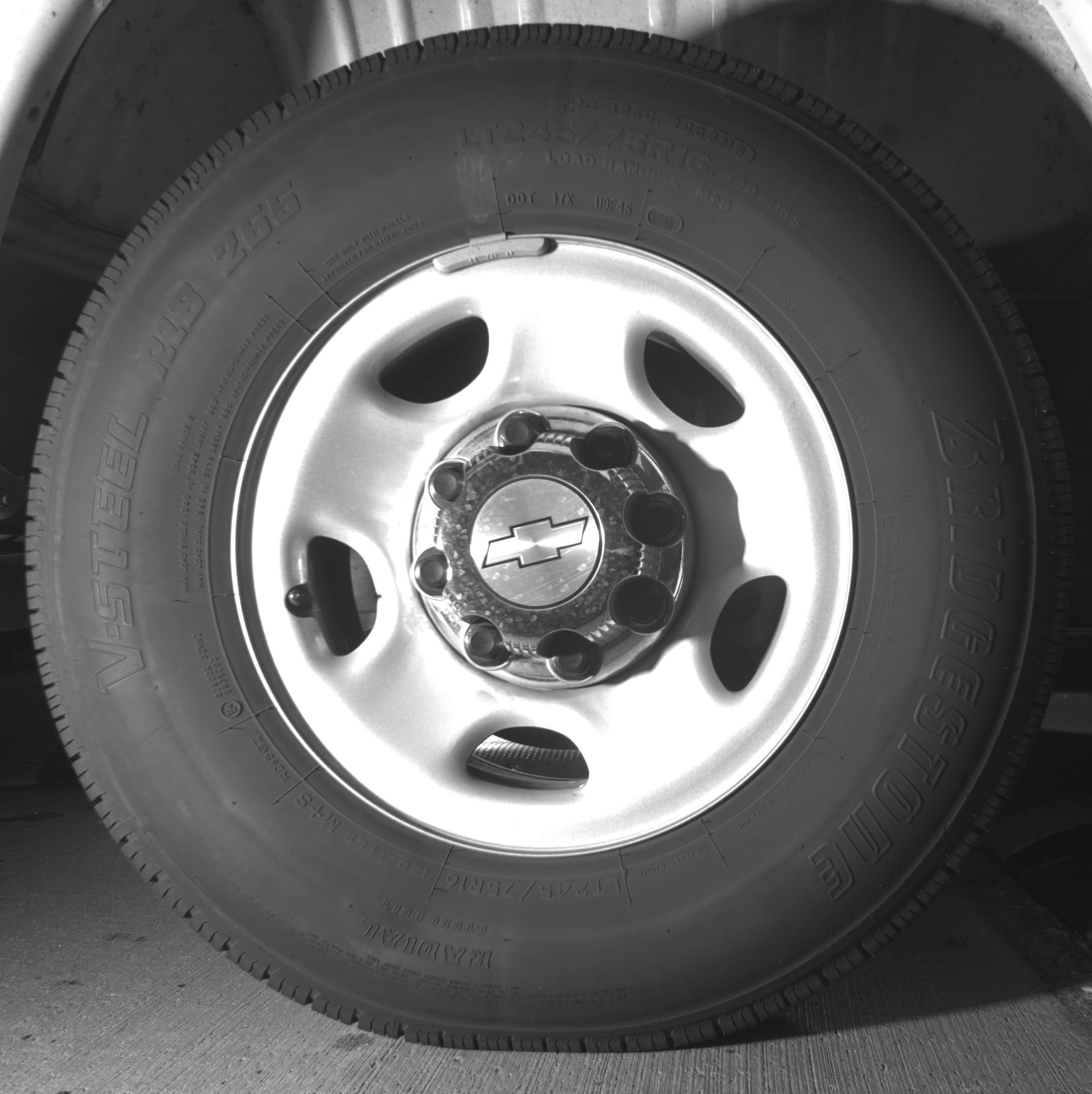 Thumbnail: 2025 Chevrolet Express - 15