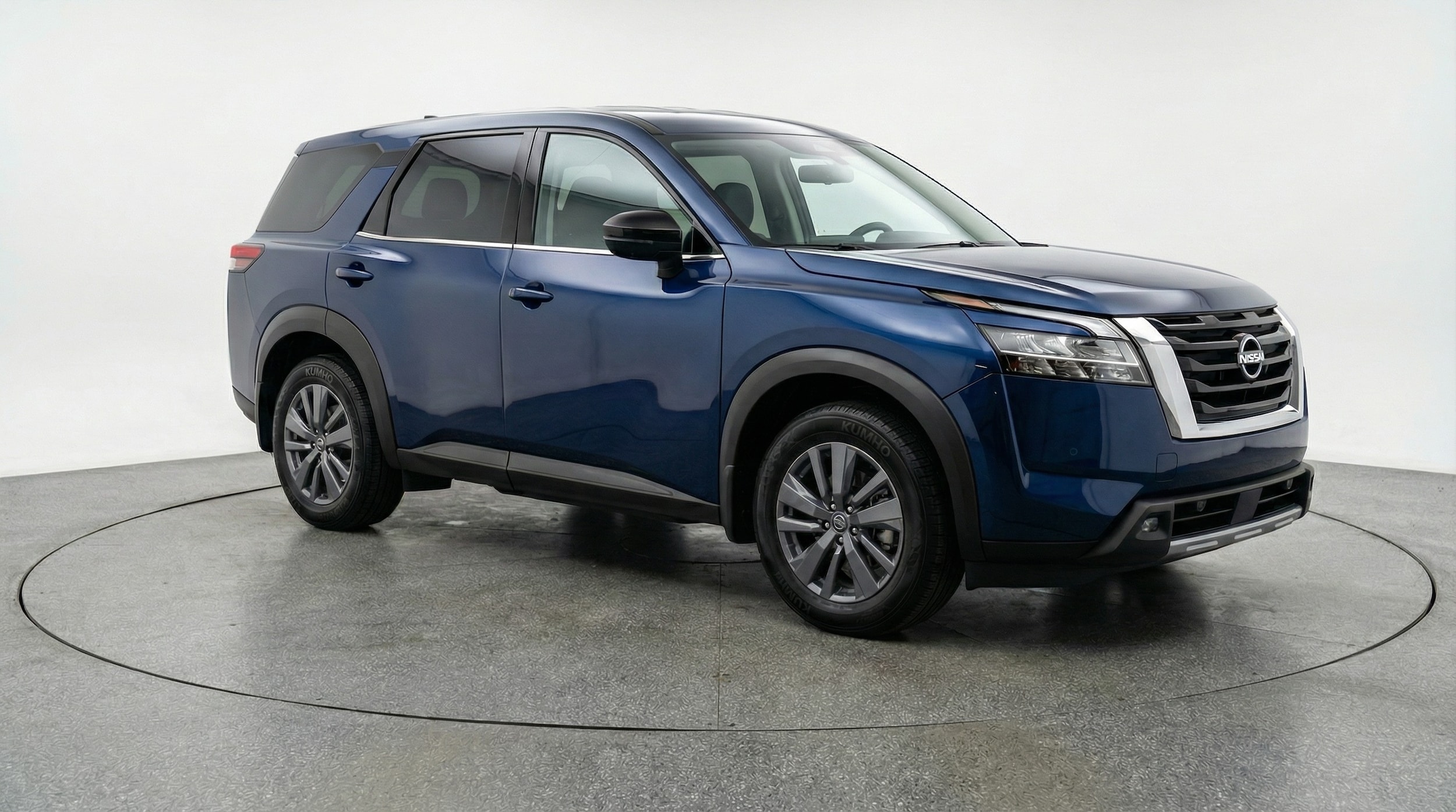 Thumbnail: 2025 Nissan Pathfinder - 1