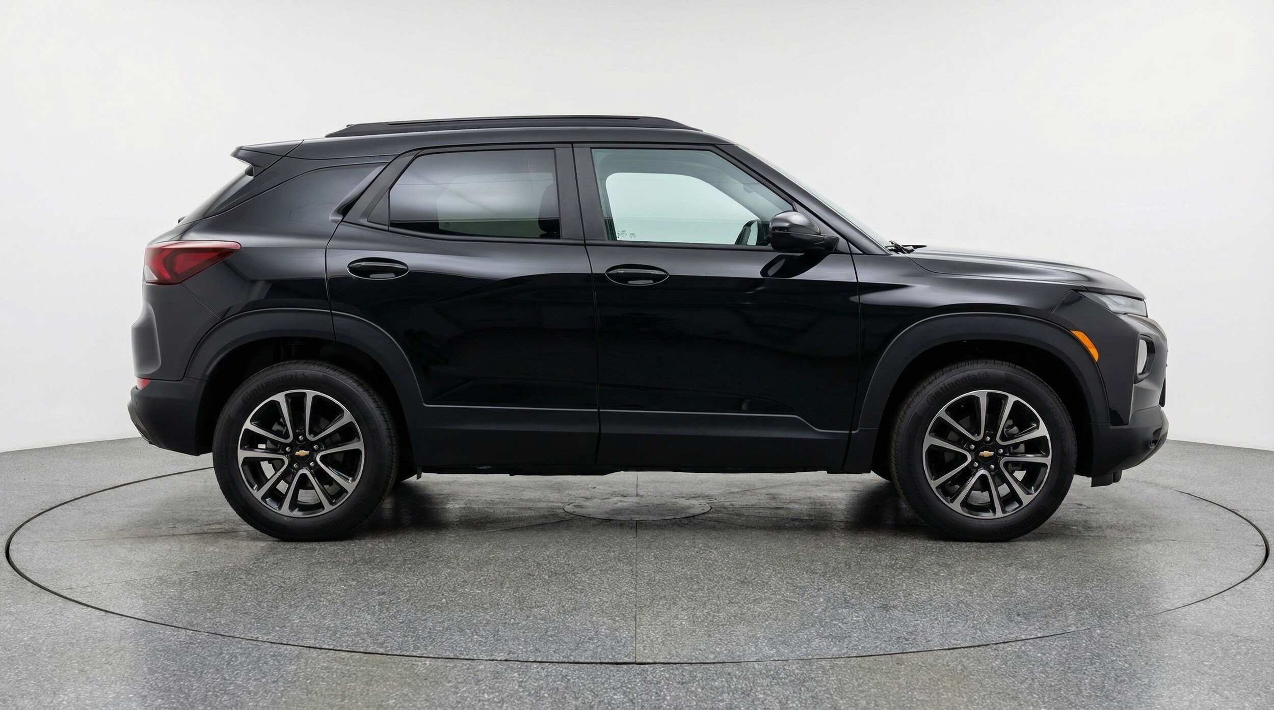 Thumbnail: 2025 Chevrolet TrailBlazer - 8