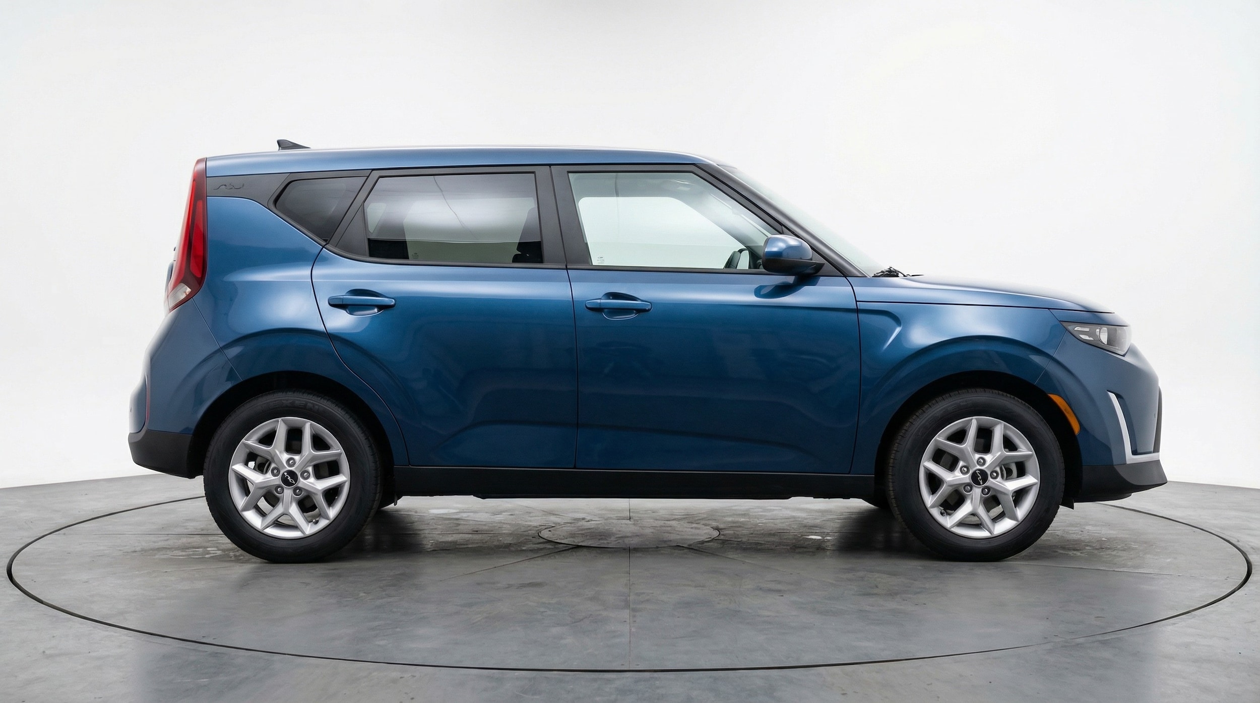 Thumbnail: 2025 Kia Soul - 8