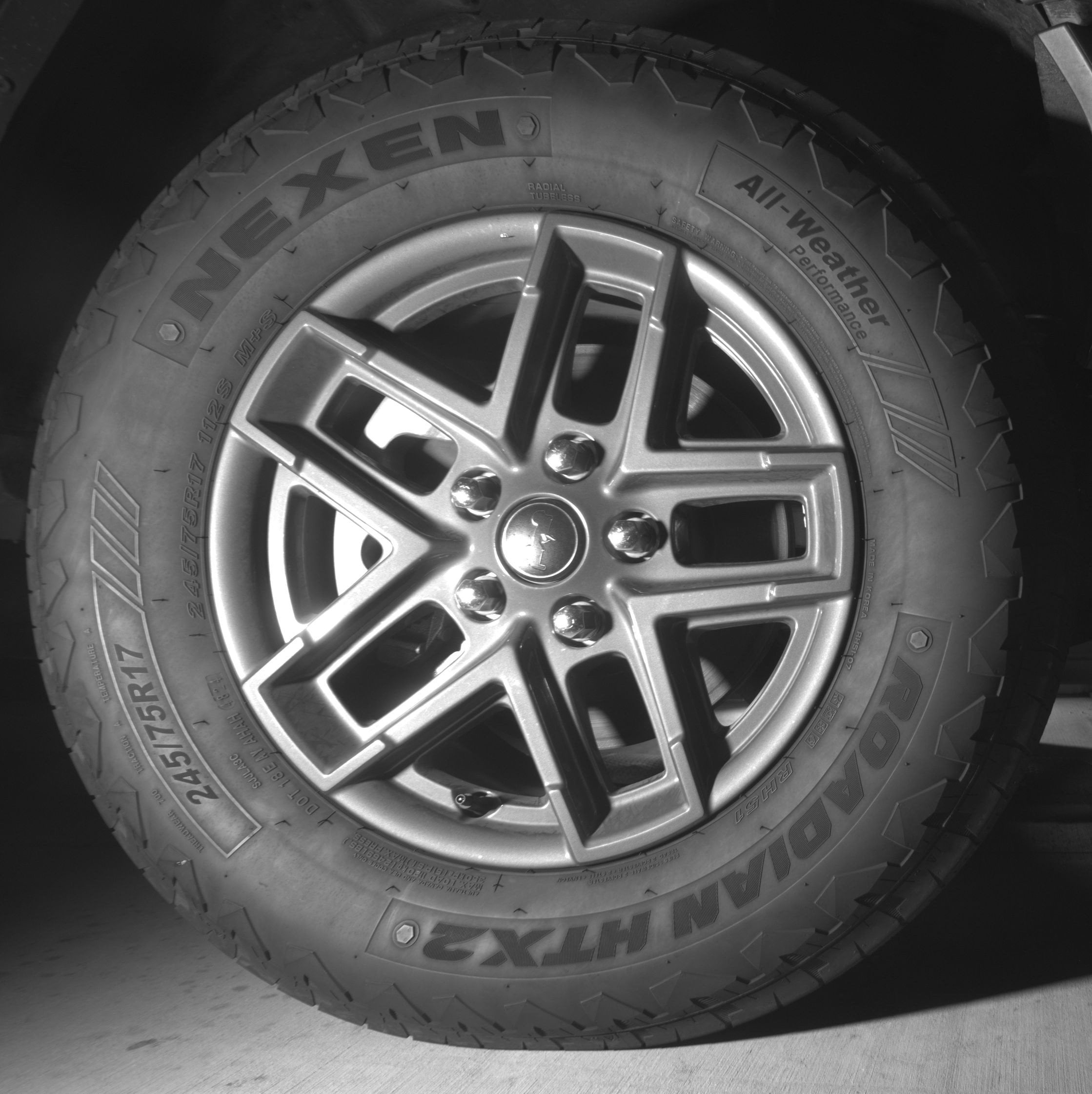 Thumbnail: 2025 Jeep Wrangler - 13