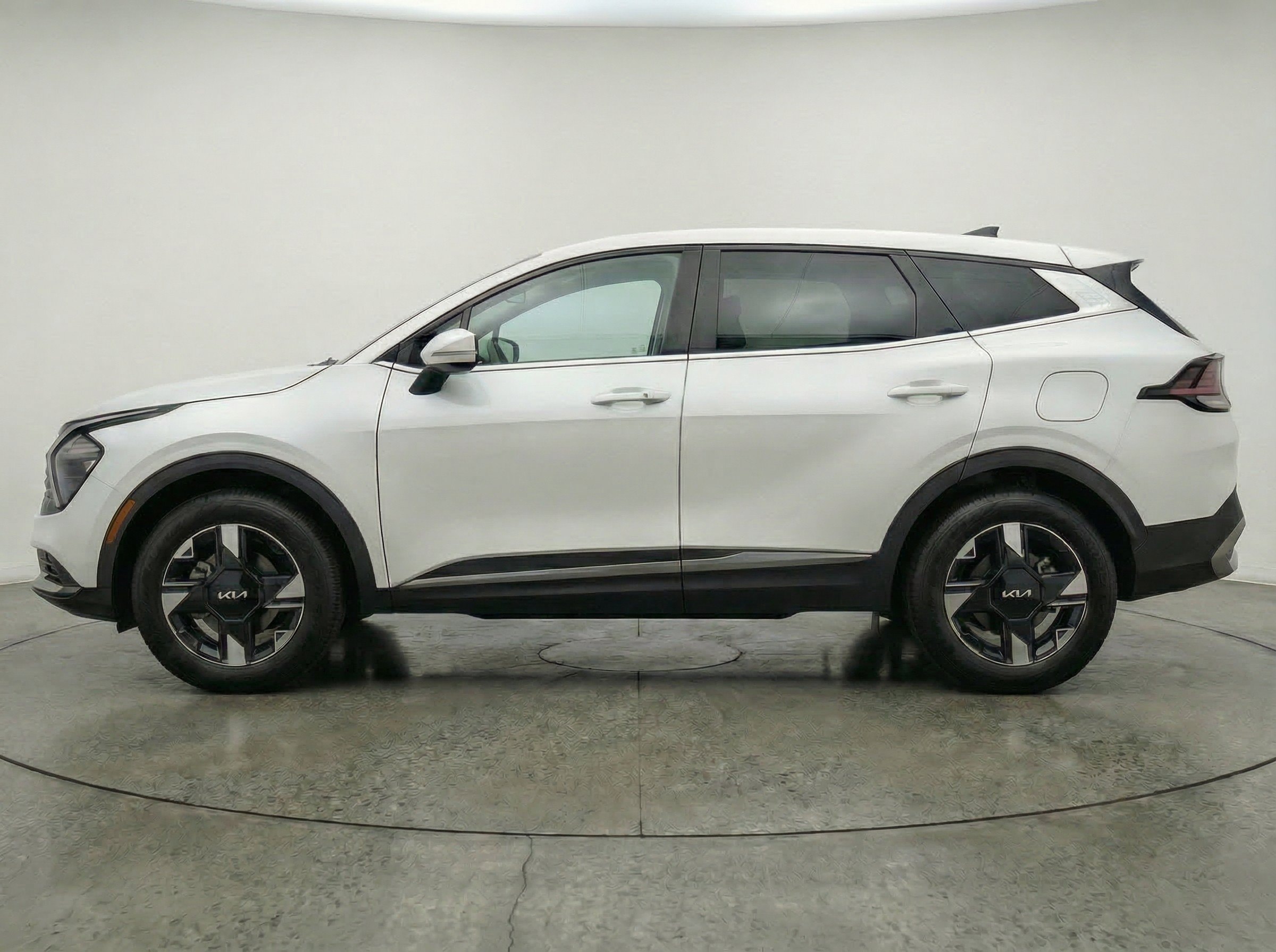 Thumbnail: 2026 Kia Sportage - 5