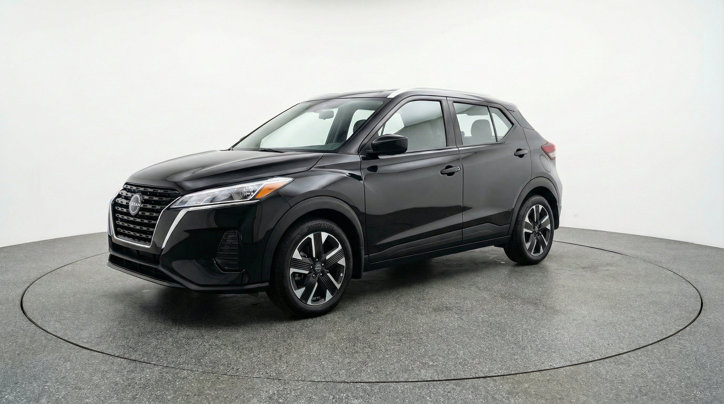 Thumbnail: 2026 Nissan Kicks - 3
