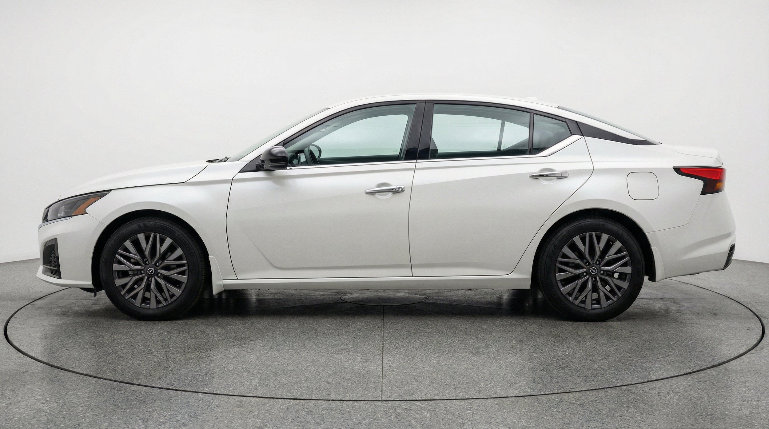 Thumbnail: 2026 Nissan Altima - 5