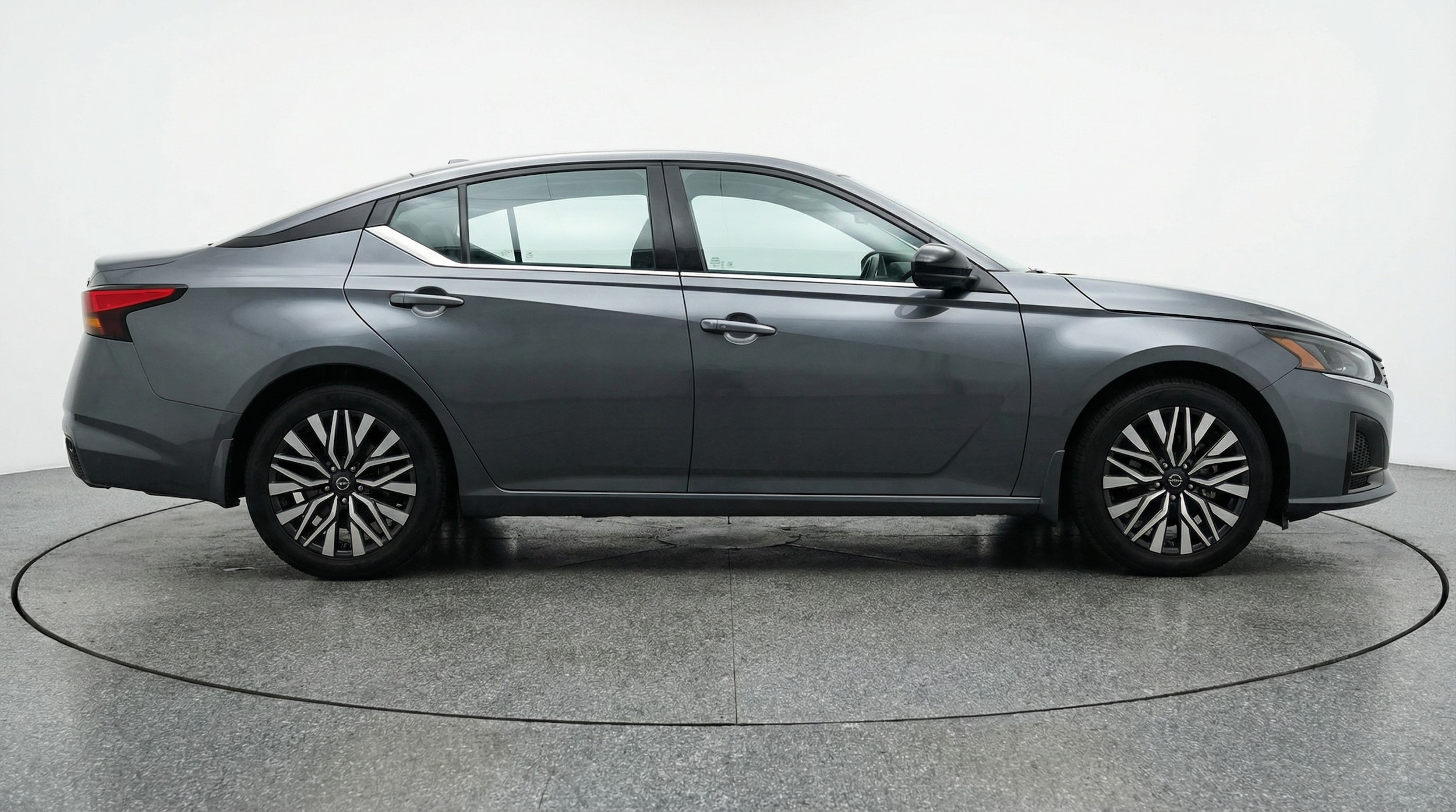 Thumbnail: 2025 Nissan Altima - 8