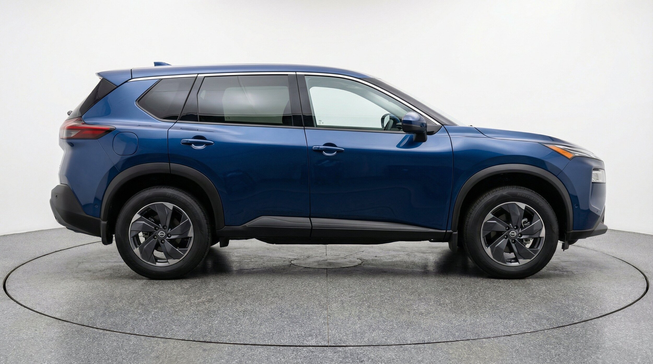 Thumbnail: 2025 Nissan Rogue - 11