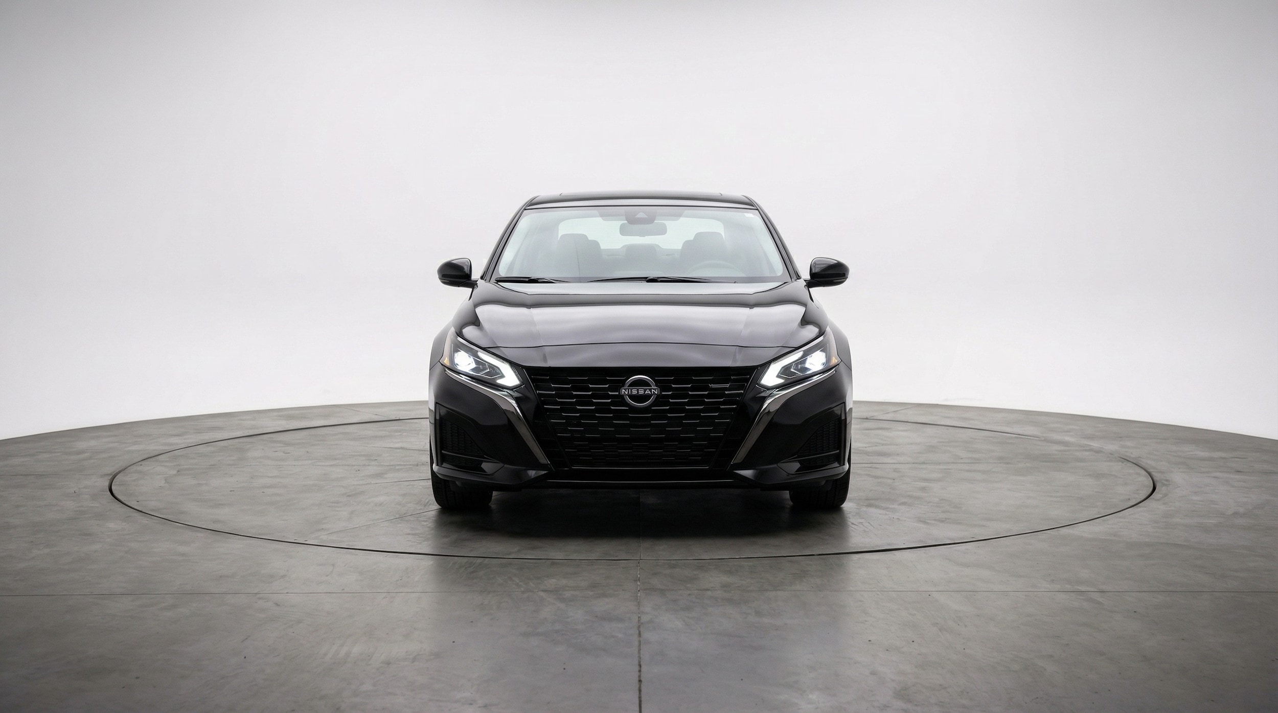 Thumbnail: 2025 Nissan Altima - 2