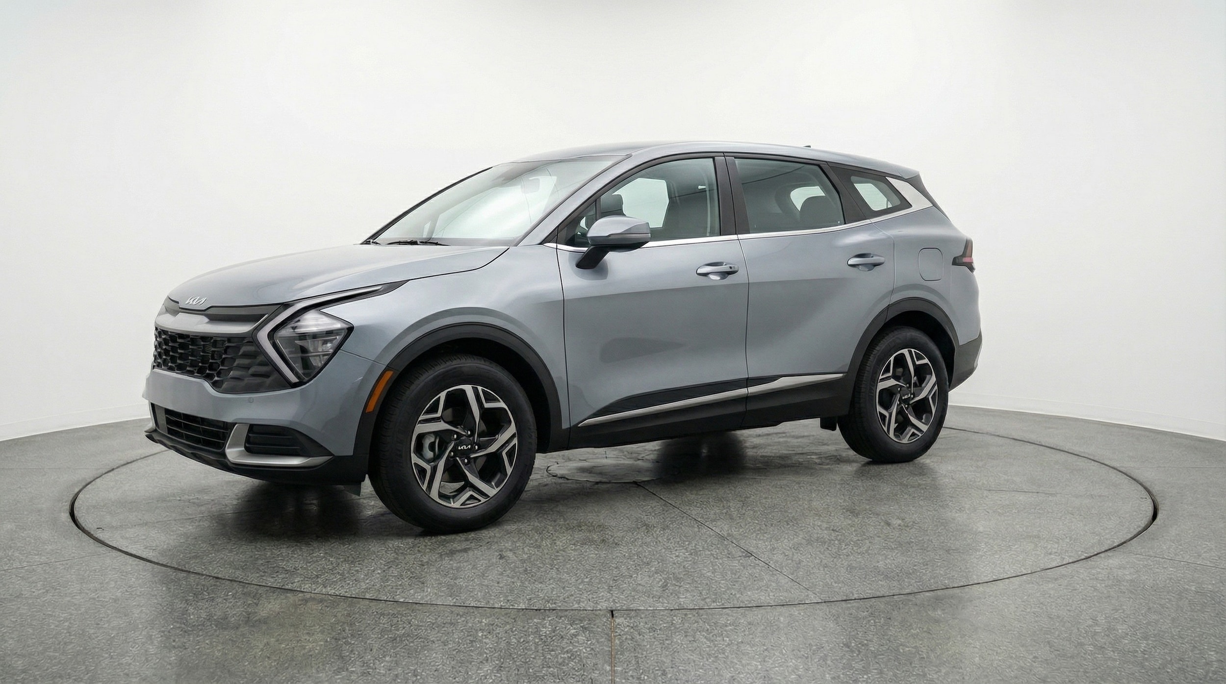 Thumbnail: 2025 Kia Sportage - 3