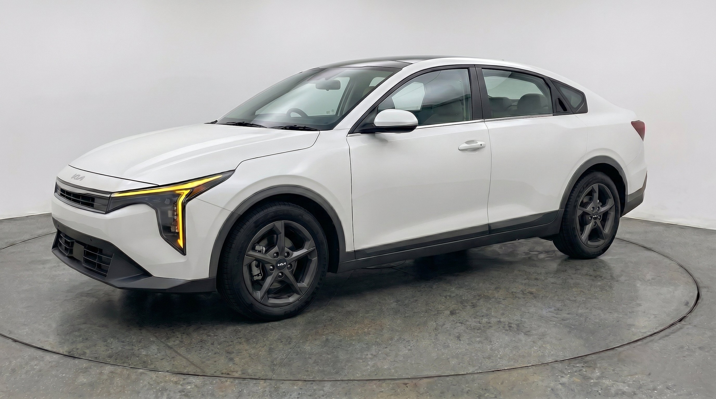 Thumbnail: 2026 Kia K4 - 3