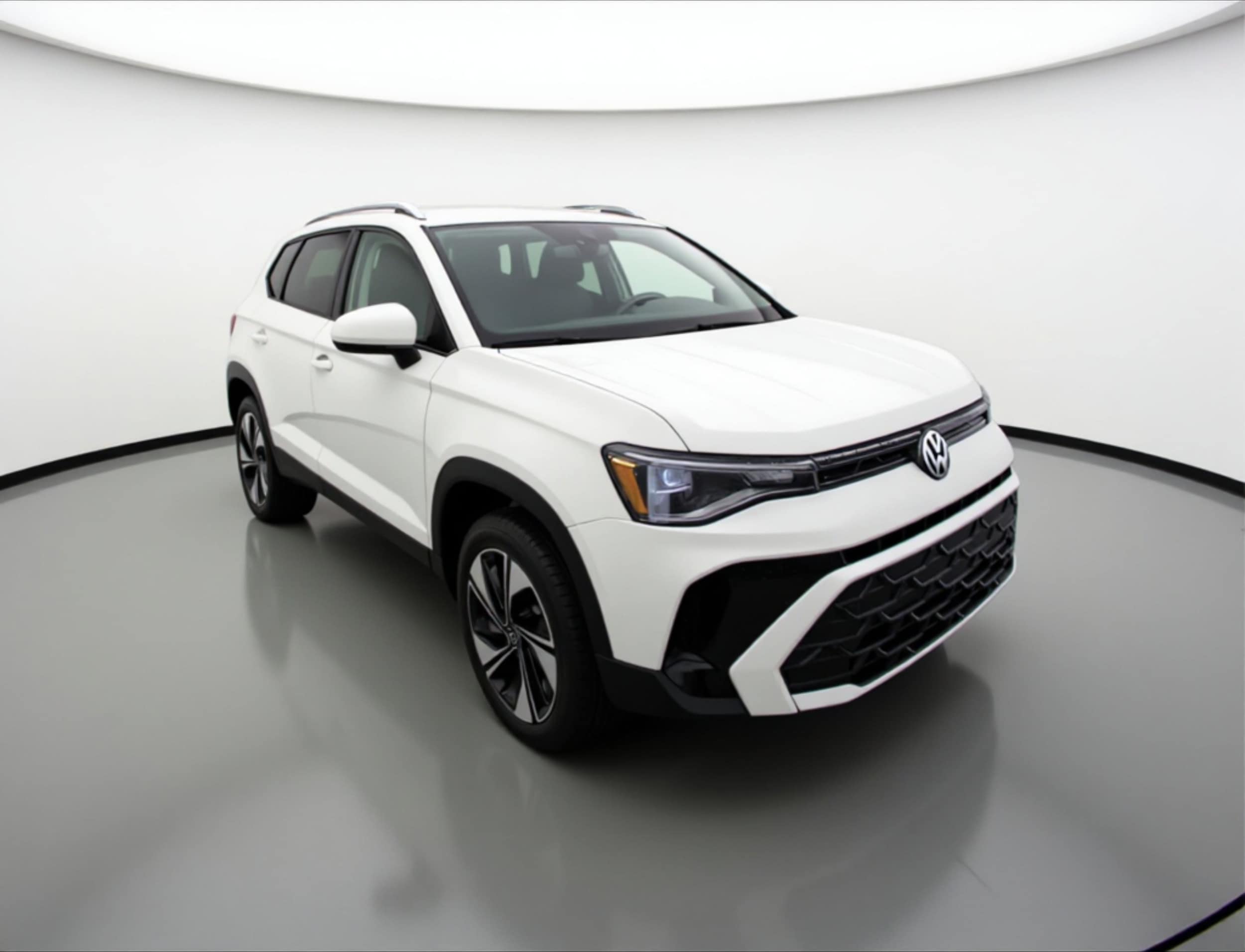 Thumbnail: 2025 Volkswagen Taos - 1