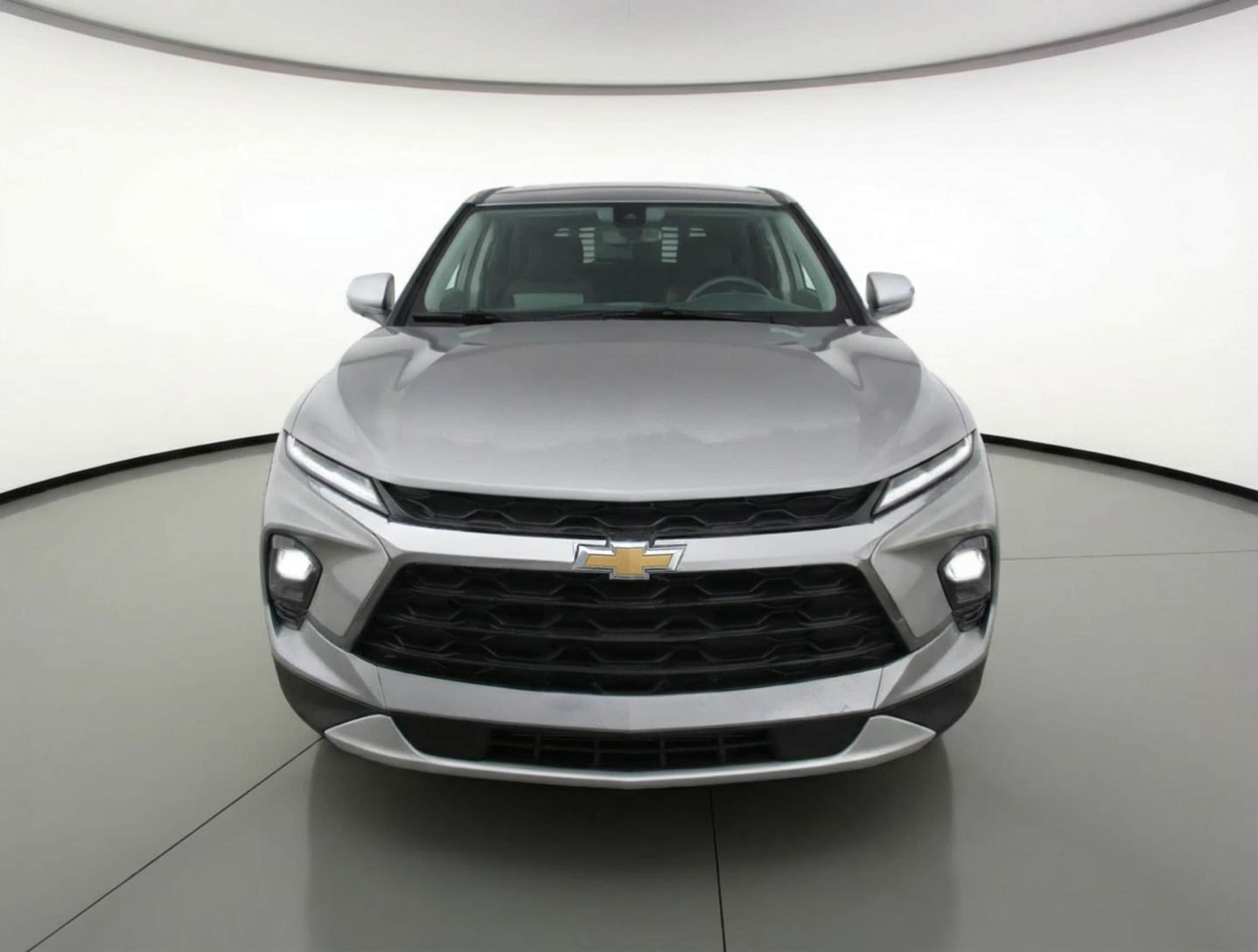 Thumbnail: 2025 Chevrolet Blazer - 2