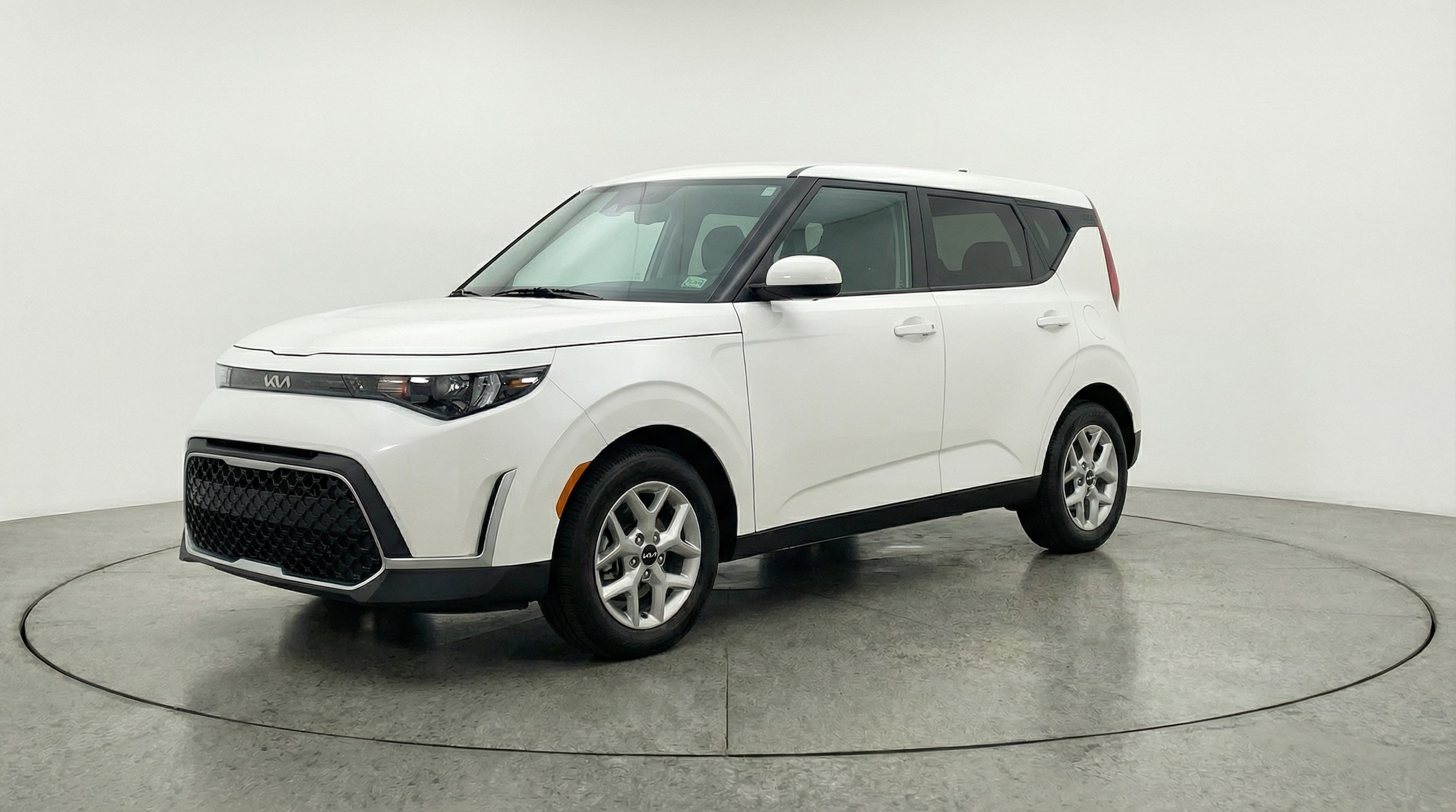 Thumbnail: 2025 Kia Soul - 3