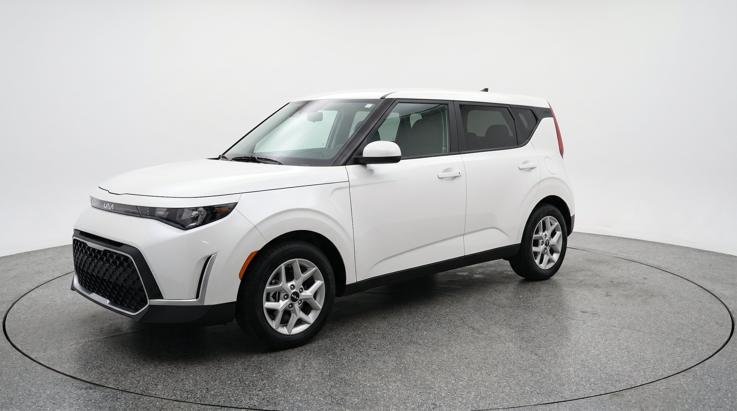 Thumbnail: 2025 Kia Soul - 3