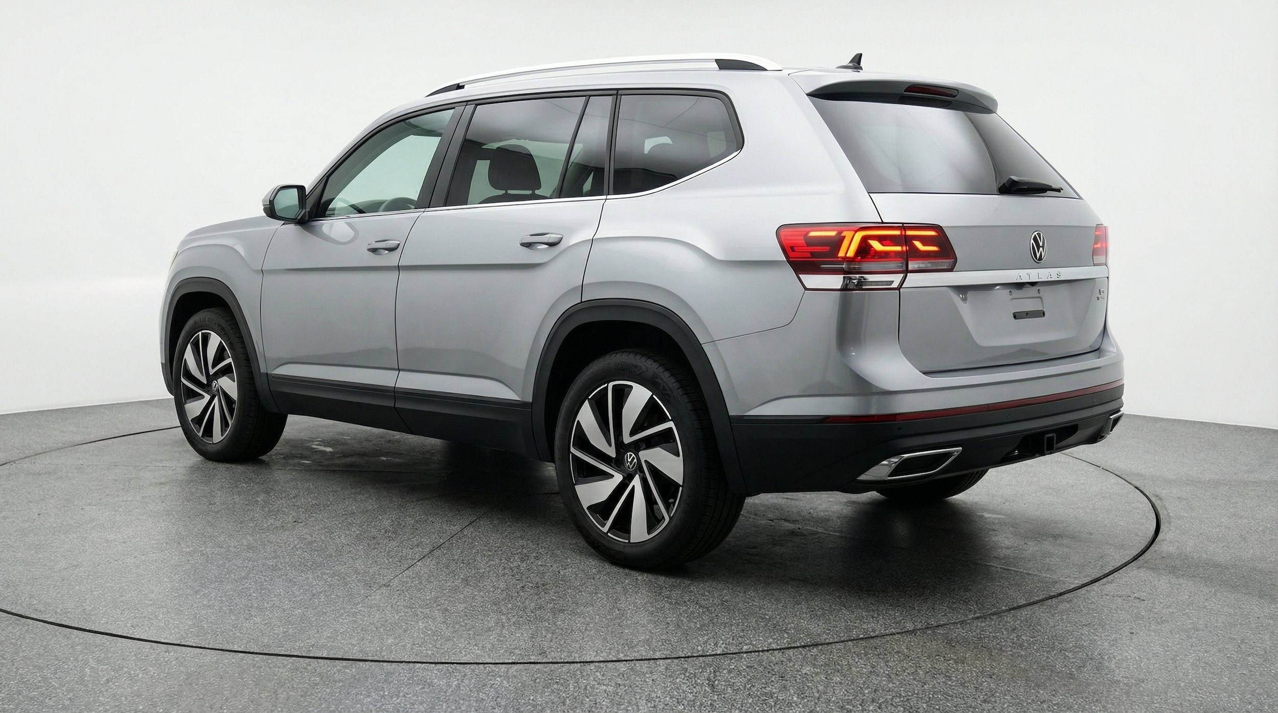 Thumbnail: 2026 Volkswagen Atlas - 6