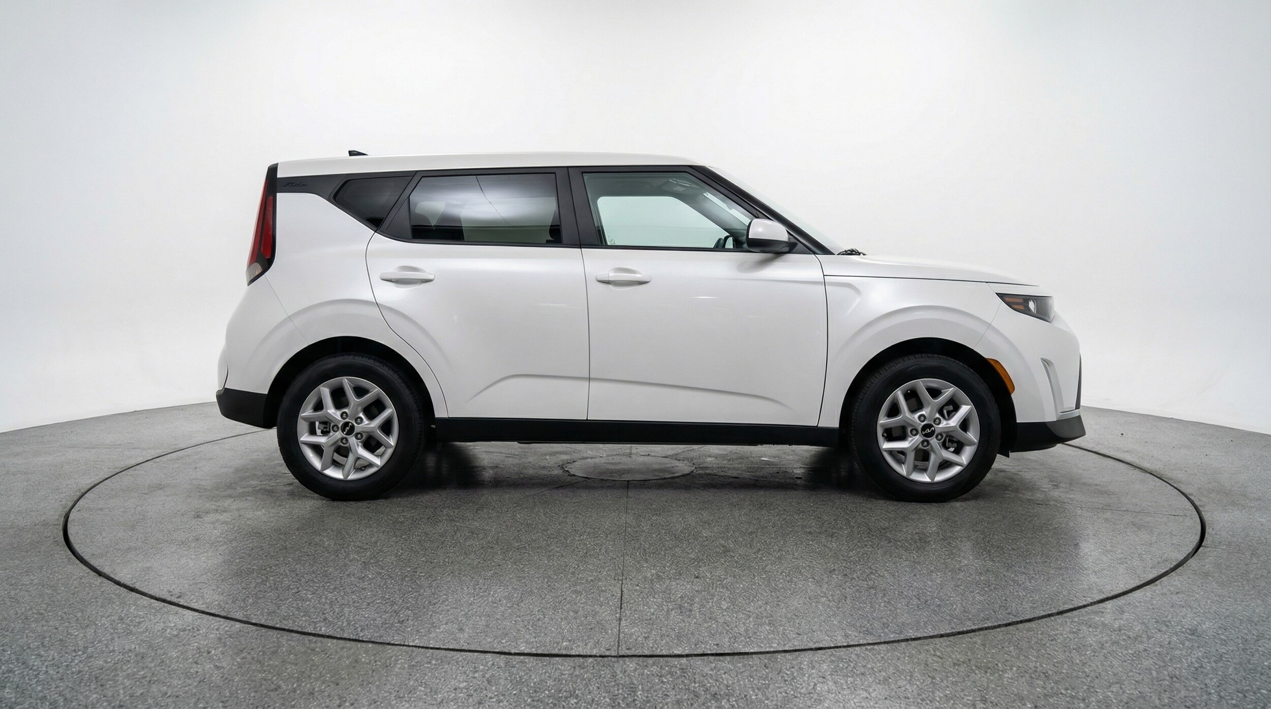 Thumbnail: 2025 Kia Soul - 8